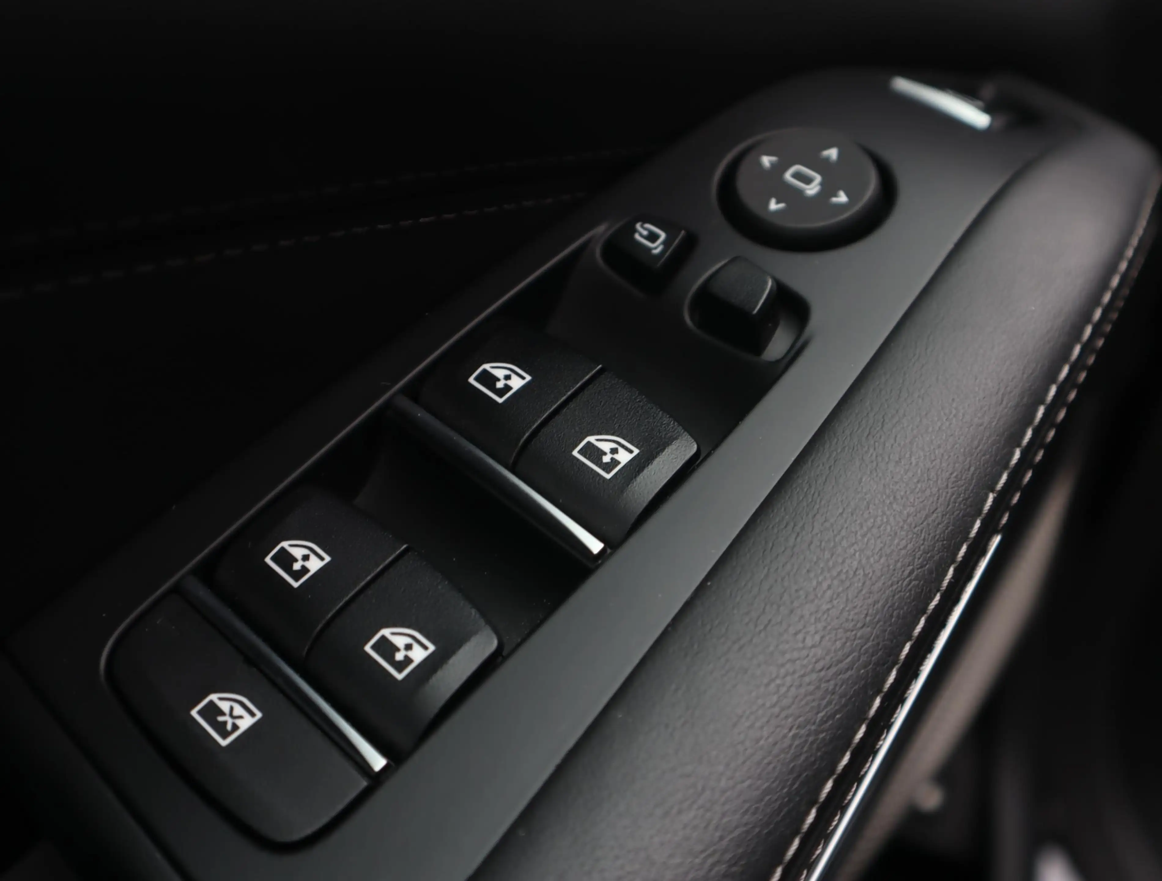 BMW X5 xDrive45e M Sport | Skylounge | Bowers en Wilkins — photo 25