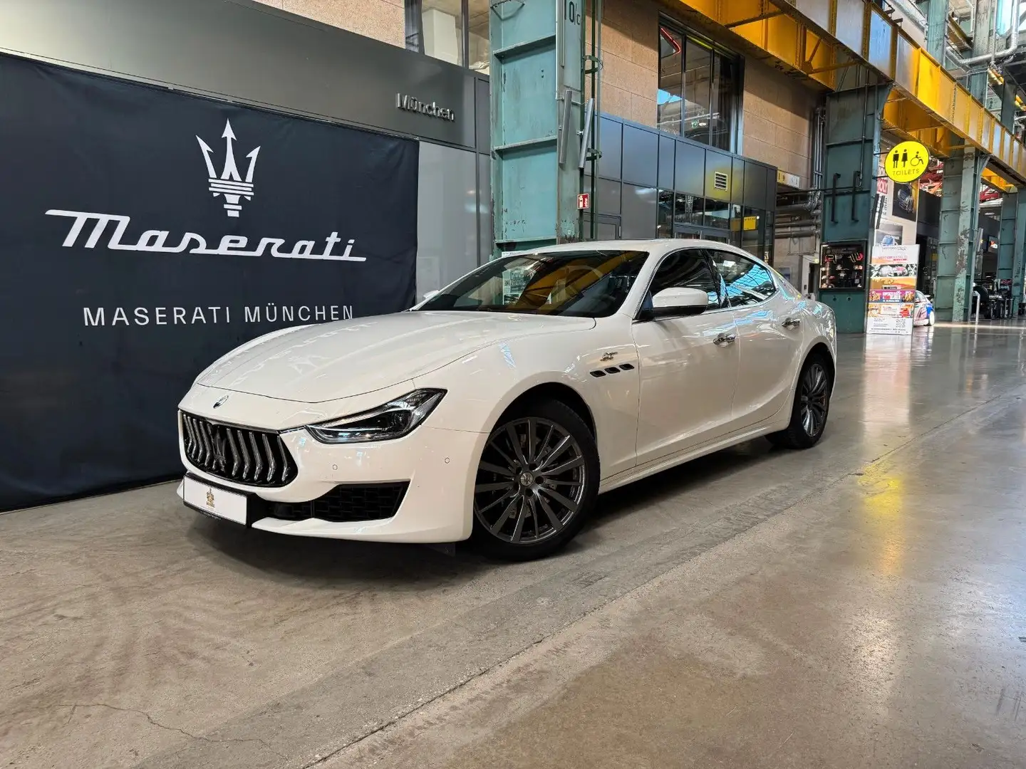 Maserati Ghibli GT/ 24M Garantie *Maserati München* Blanc - 1