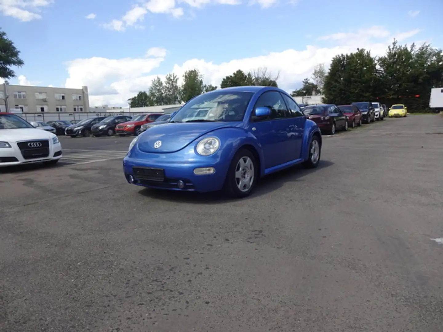 Volkswagen New Beetle 2.0 Optische Lackmängel Modrá - 1