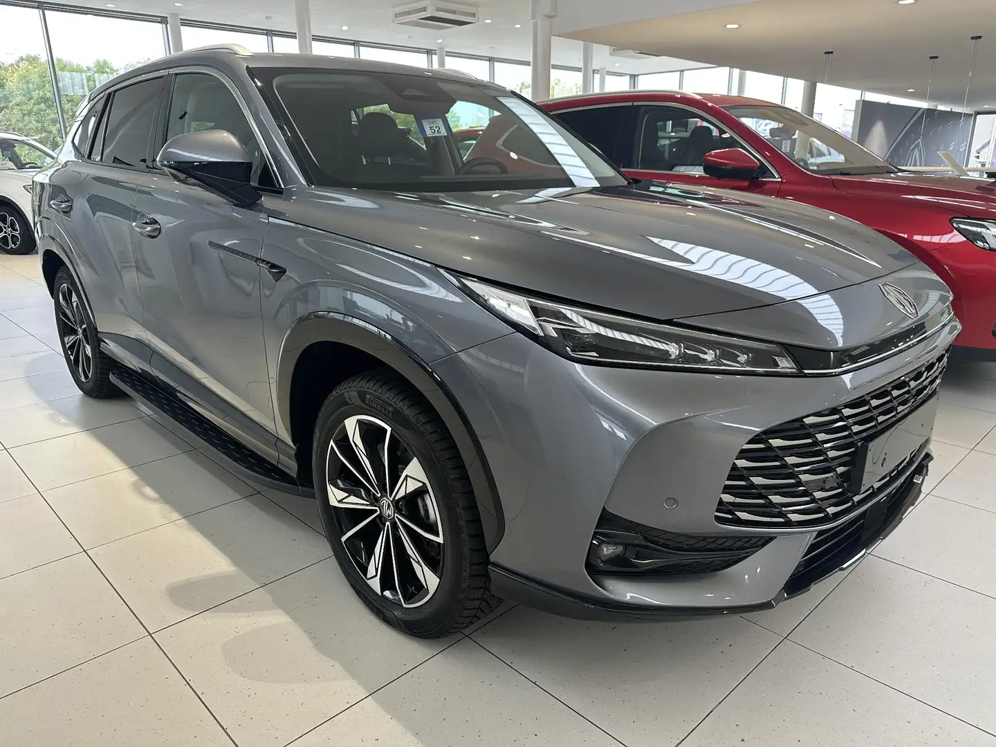 MG EHS 1.5T Luxury Plug-In Gris - 2