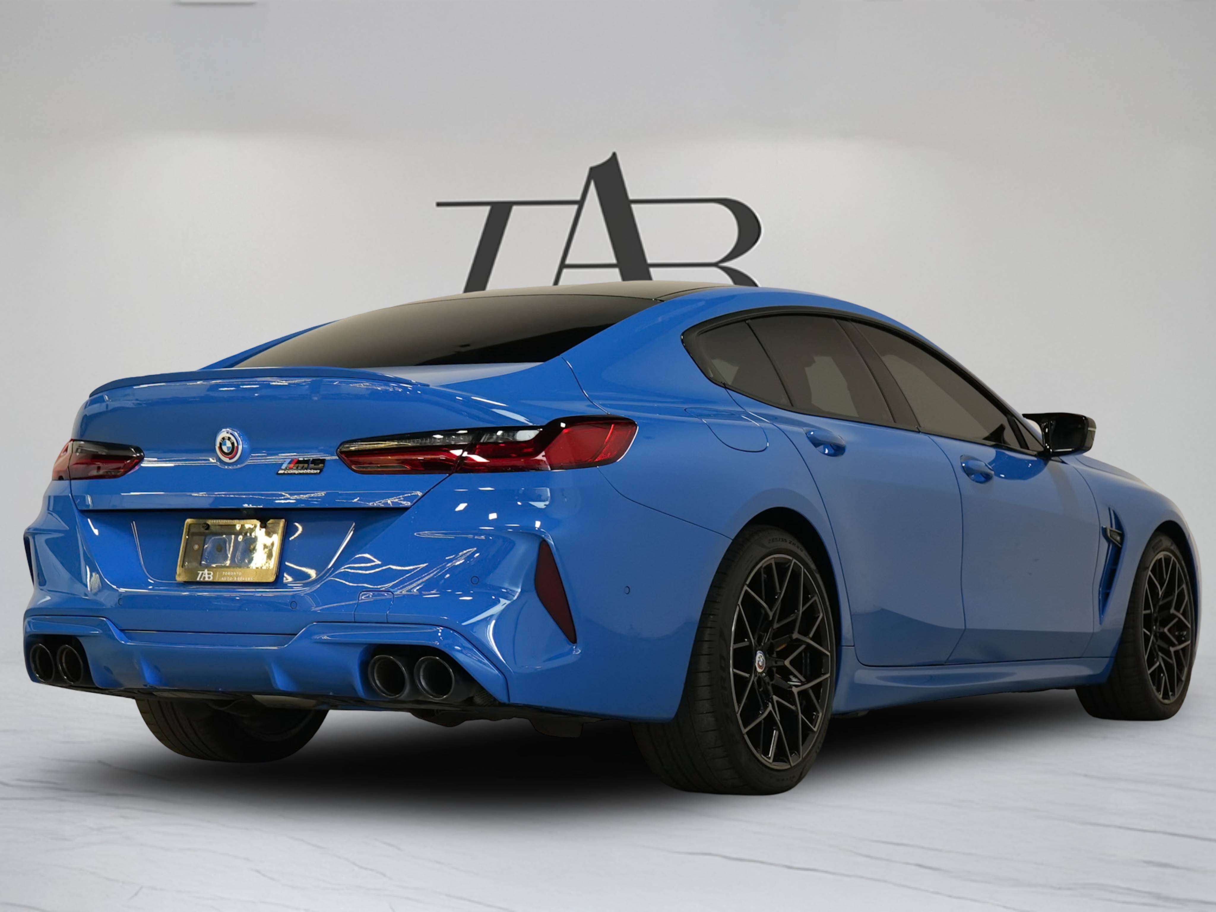 2024 BMW M8 COMPETITION | GRAN COUPE | PREMIUM PKG | 20 IN — снимка 1