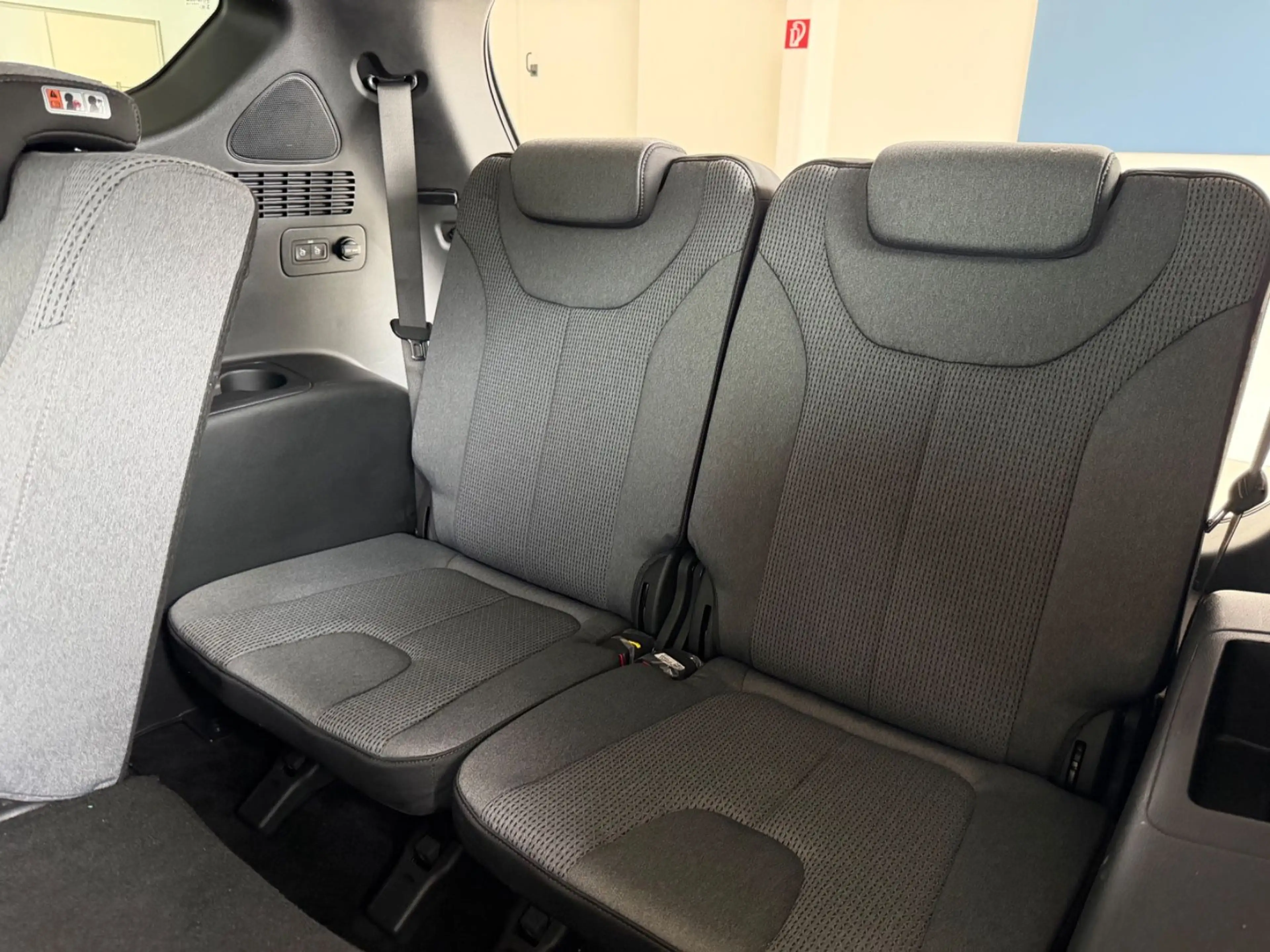 Hyundai SANTA FE Style 2WD ACC Kam Krell 7-Sitzer — photo 15