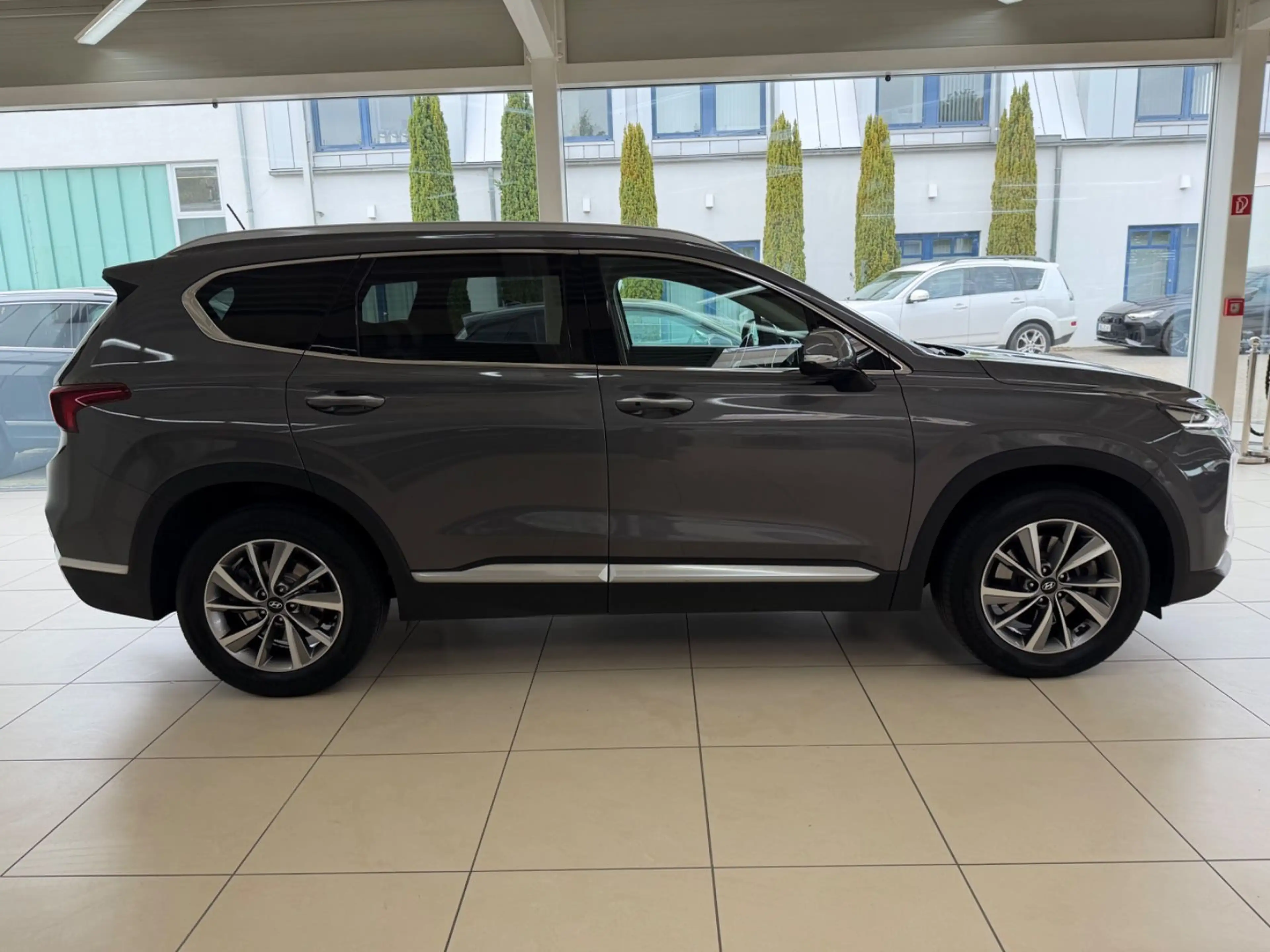 Hyundai SANTA FE Style 2WD ACC Kam Krell 7-Sitzer — photo 4