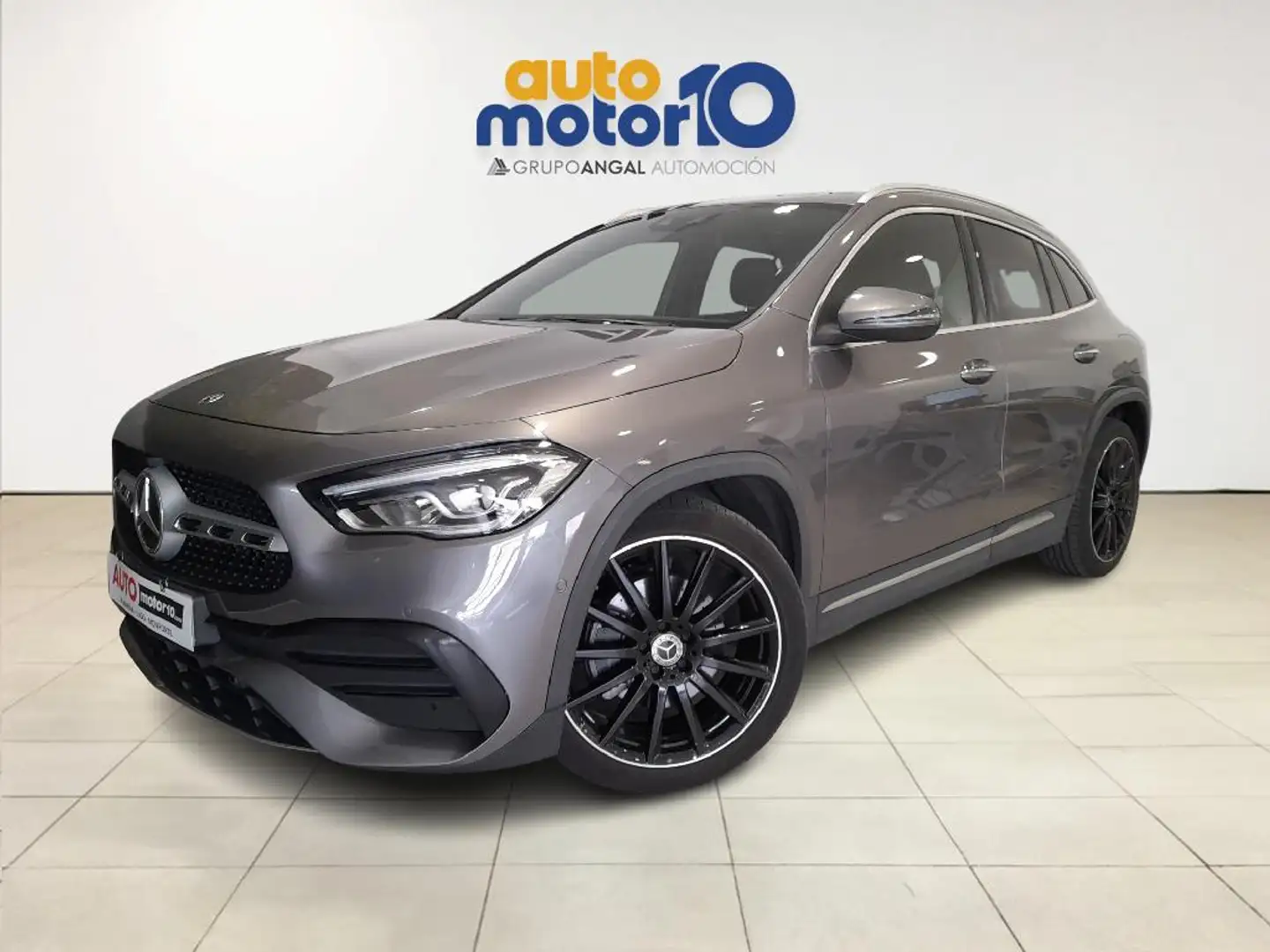 Mercedes-Benz GLA 200 D - 1