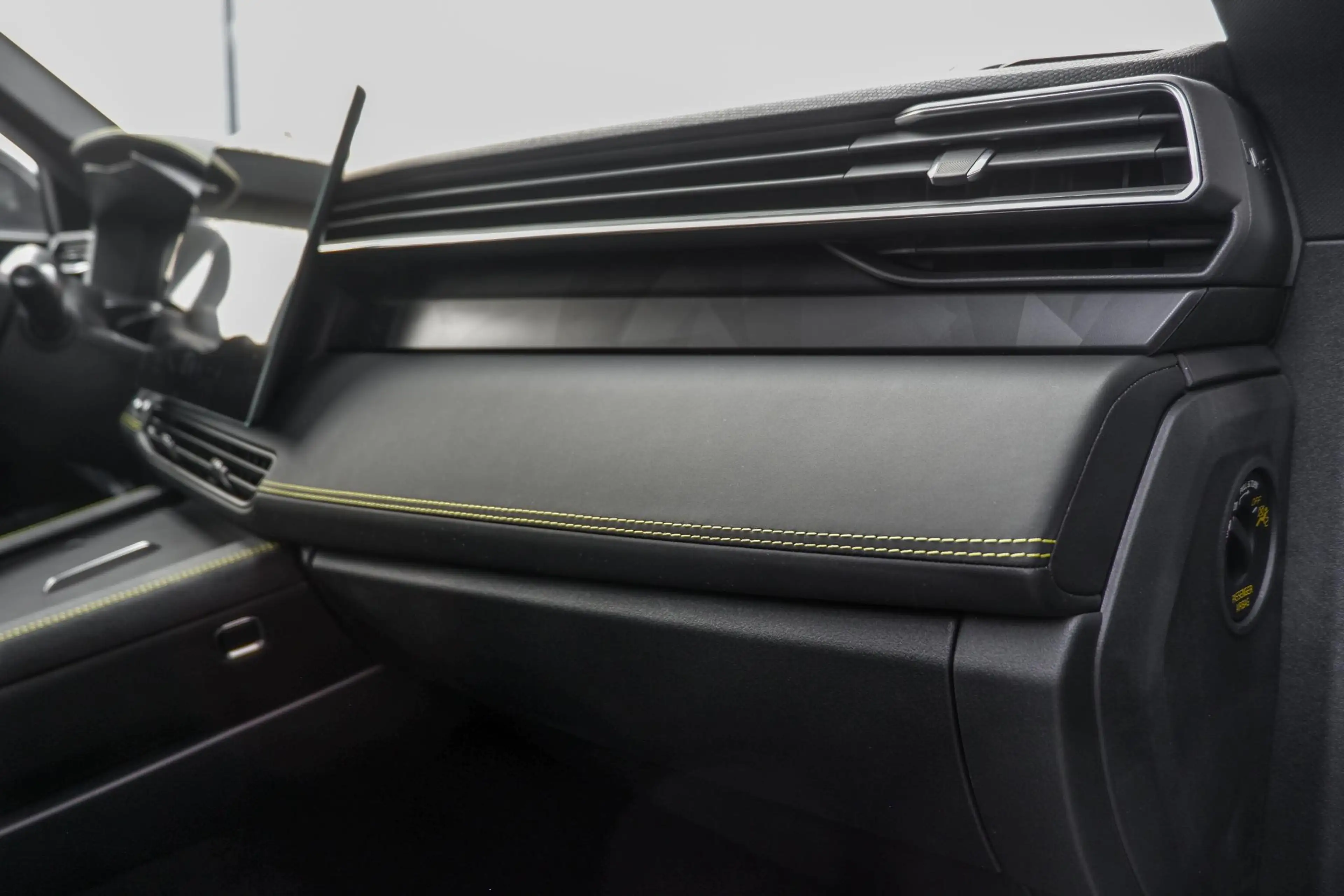 Lynk & Co 01 276PK Core | UIT VOORRAAD LEVERBAAR | Achteruitrij — photo 10