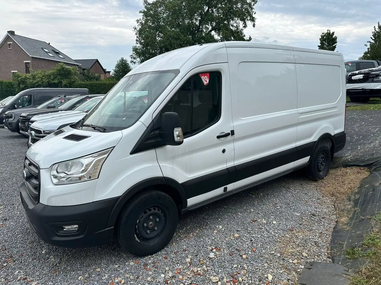 Ford Transit TREND 350L L3H2 2.0EcoBlue 105PK M6 Dag Inschrijv Weiß - 1