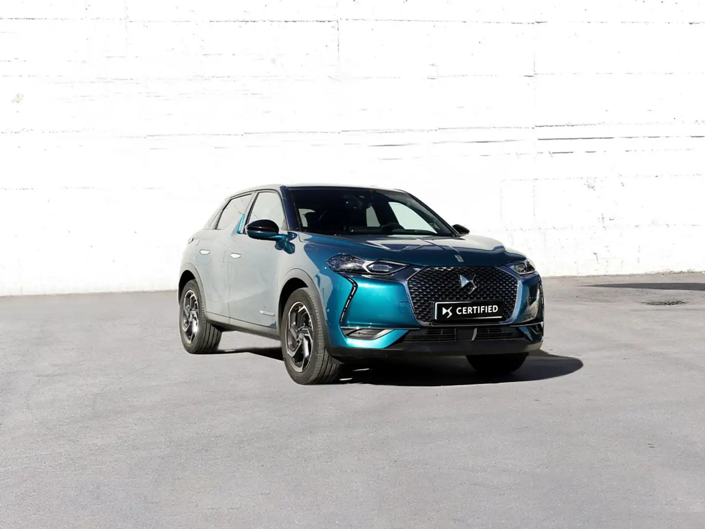 DS Automobiles DS 3 Crossback Puretech Grand Chic 130 EAT8 Bleu - 1