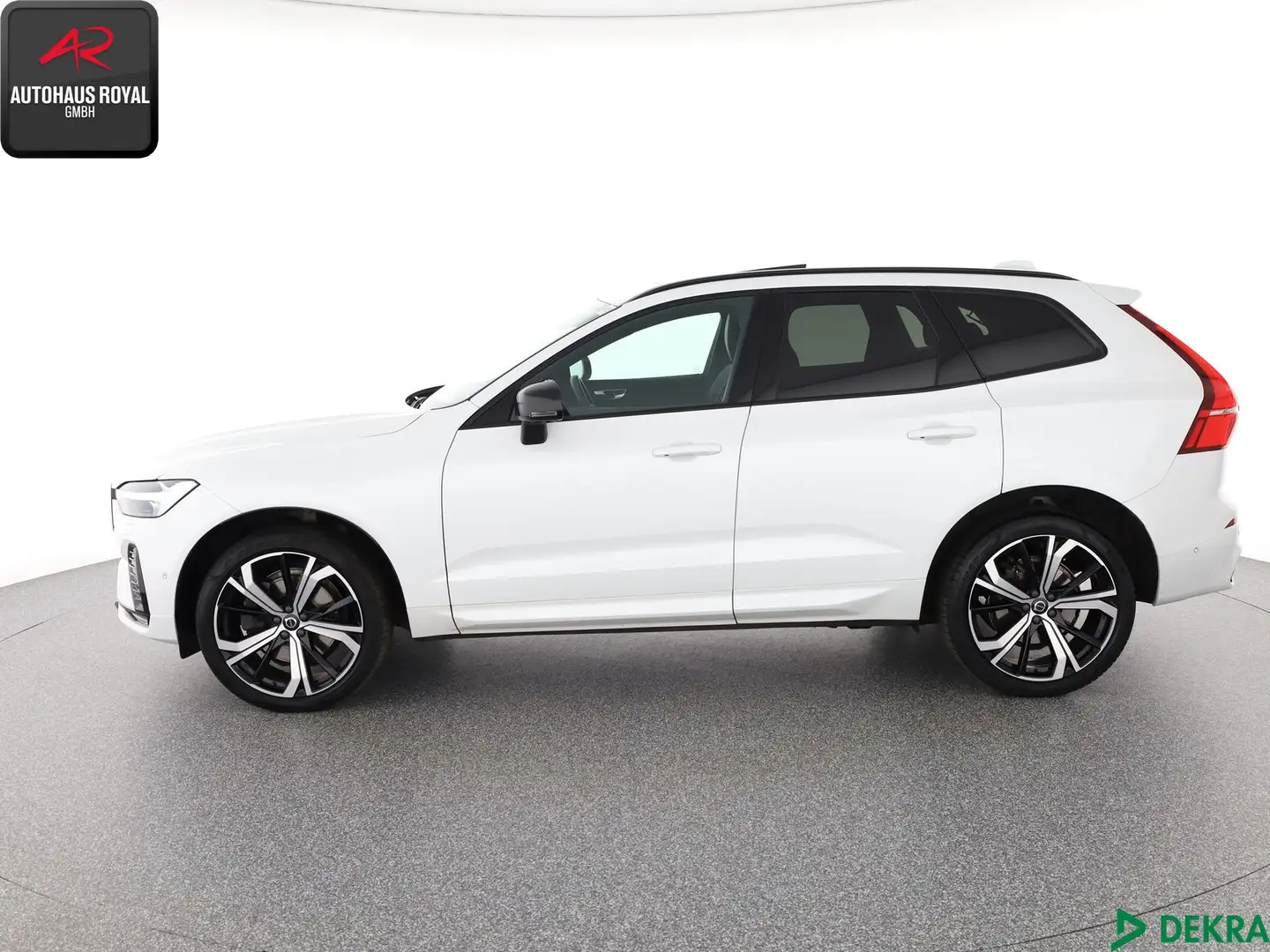 Volvo XC60 XC 60 B4 AWD ULTIMATE DARK FOUR-C STANDHEIZ,HUD Blanc - 2