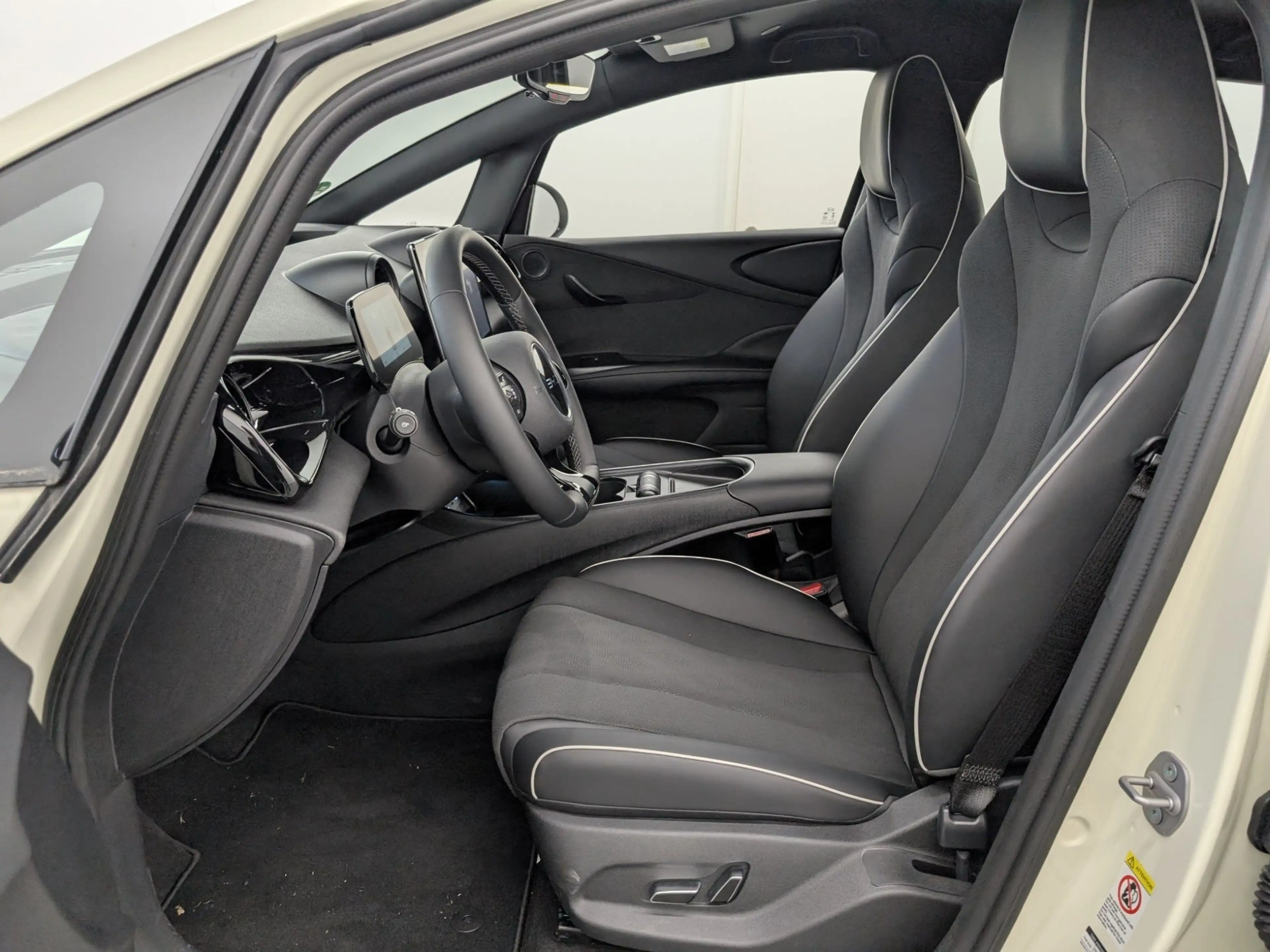 BYD Dolphin Comfort LED Navi ACC Keyless — photo 8