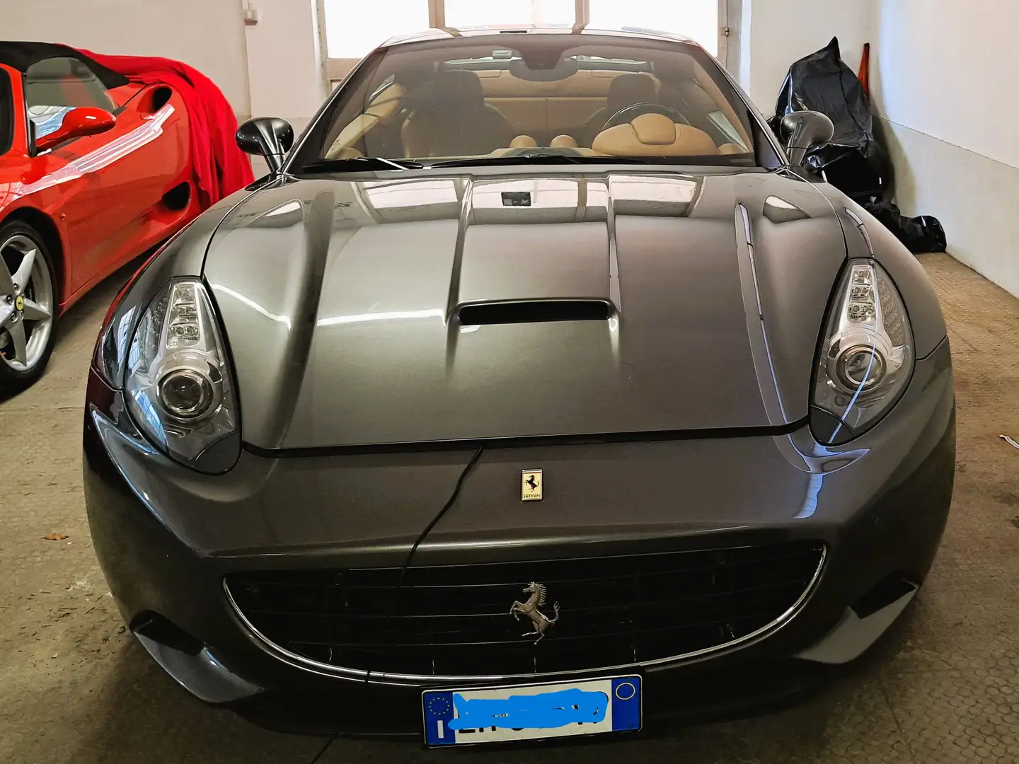 Ferrari California California+4.3+dct Grey - 2