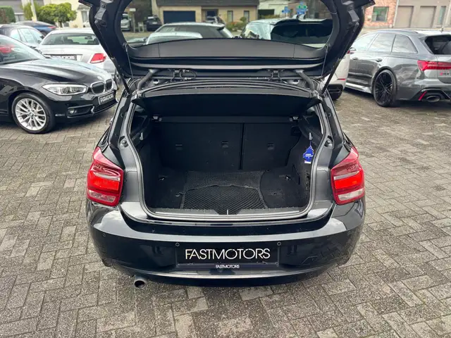 BMW 1 Series view 12