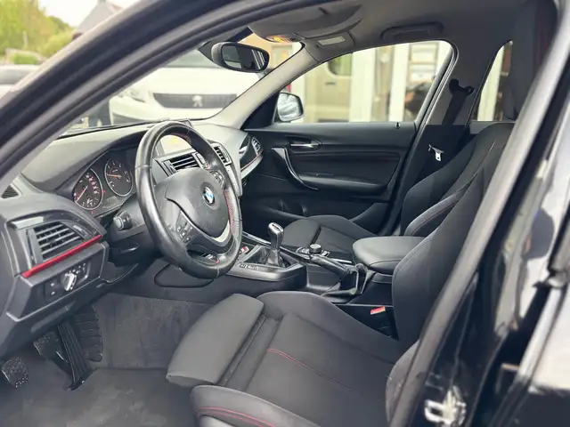 BMW 1 Series view 5
