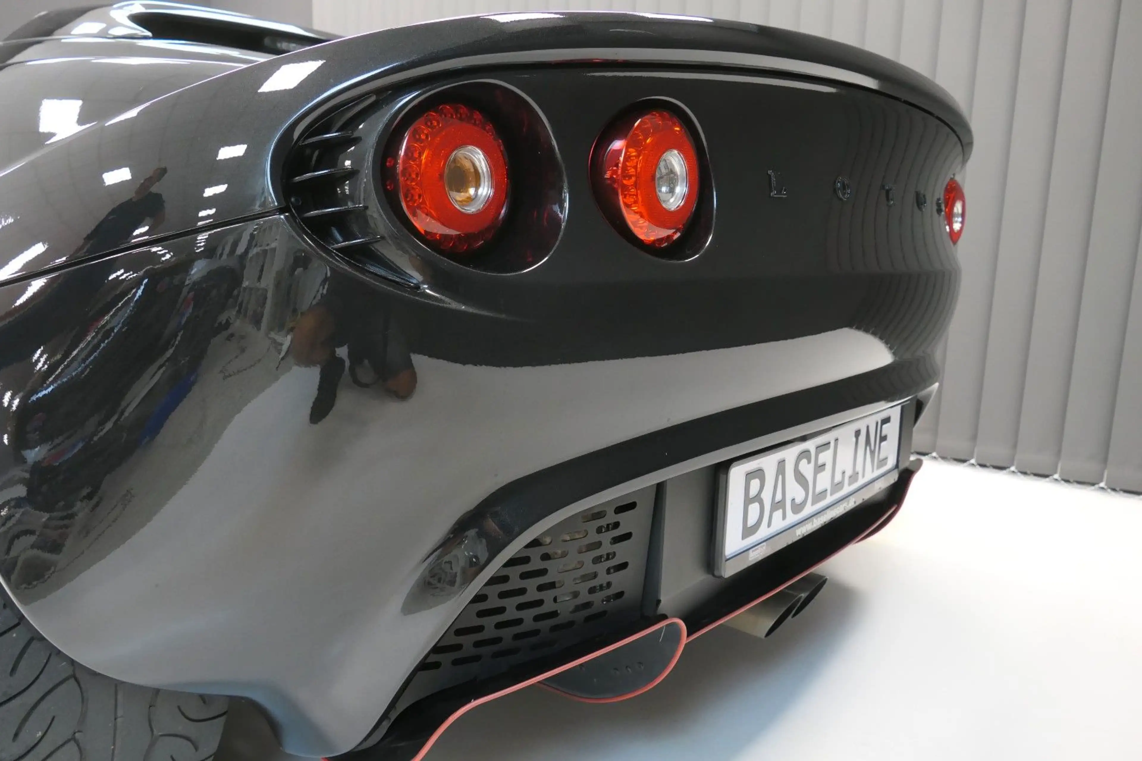 Lotus Elise 111R schwarz/schwarz orig.LHD — photo 3