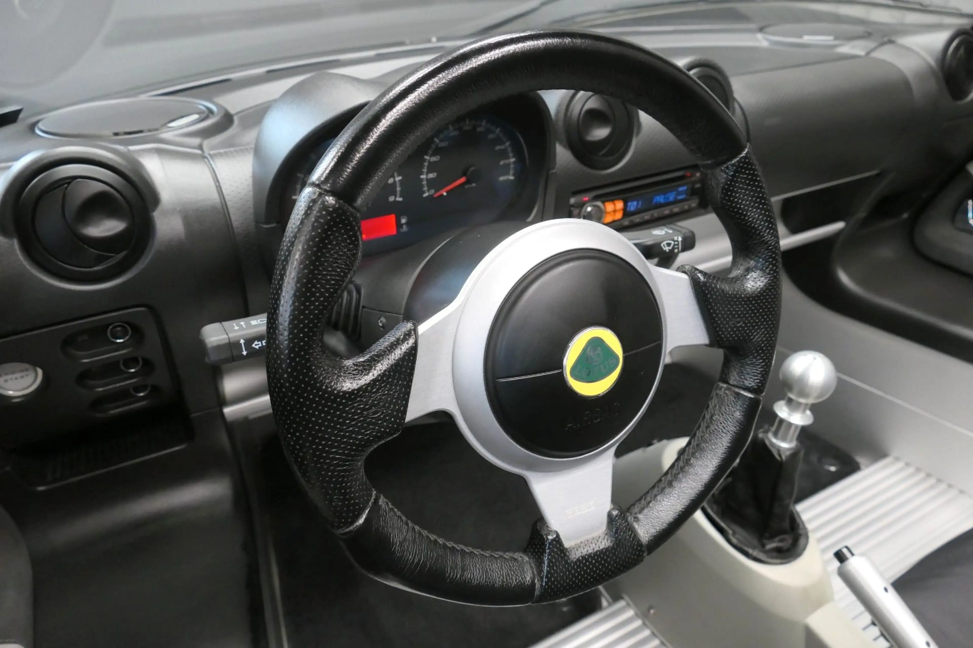 Lotus Elise 111R schwarz/schwarz orig.LHD — photo 14
