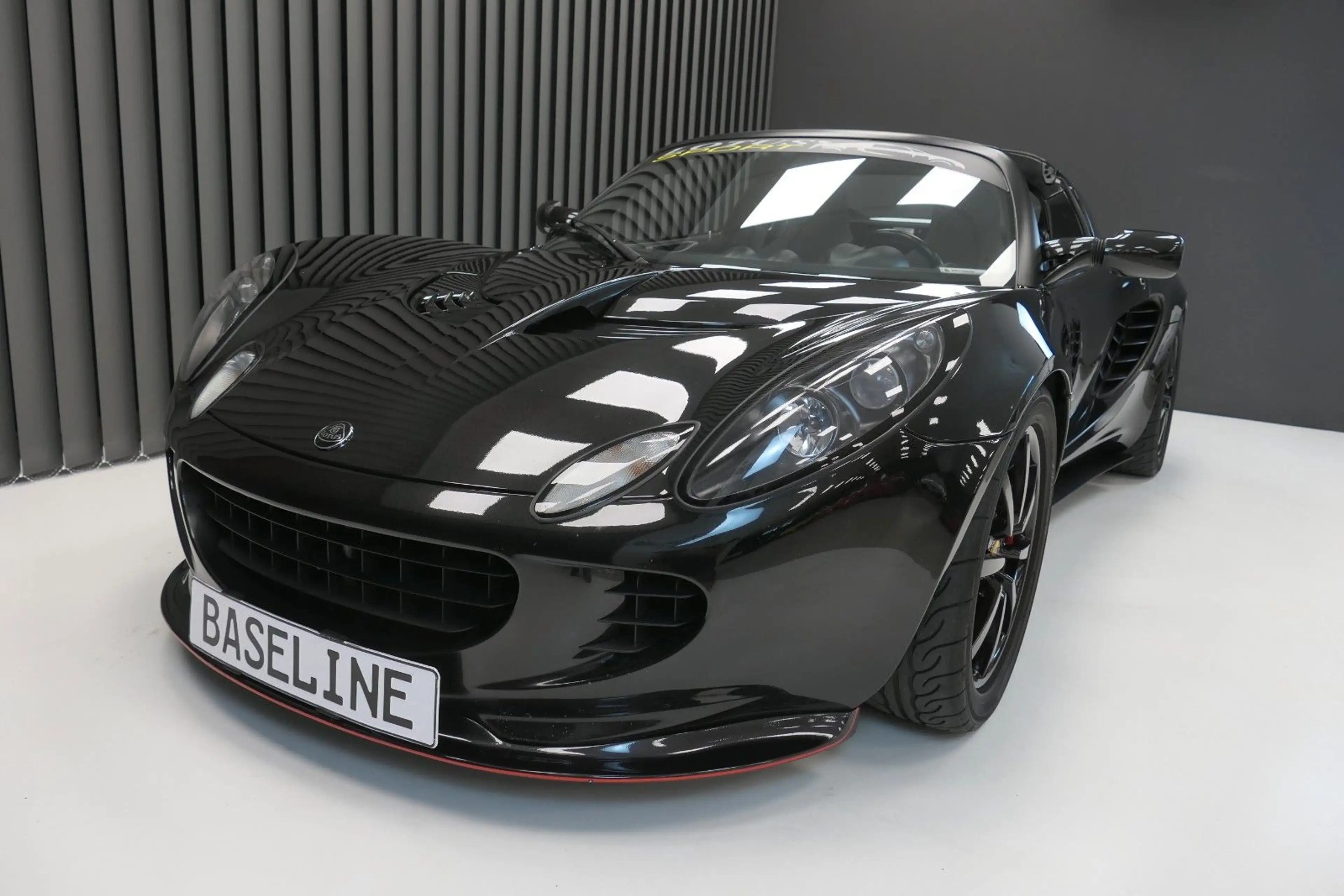 Lotus Elise 111R schwarz/schwarz orig.LHD — photo 8