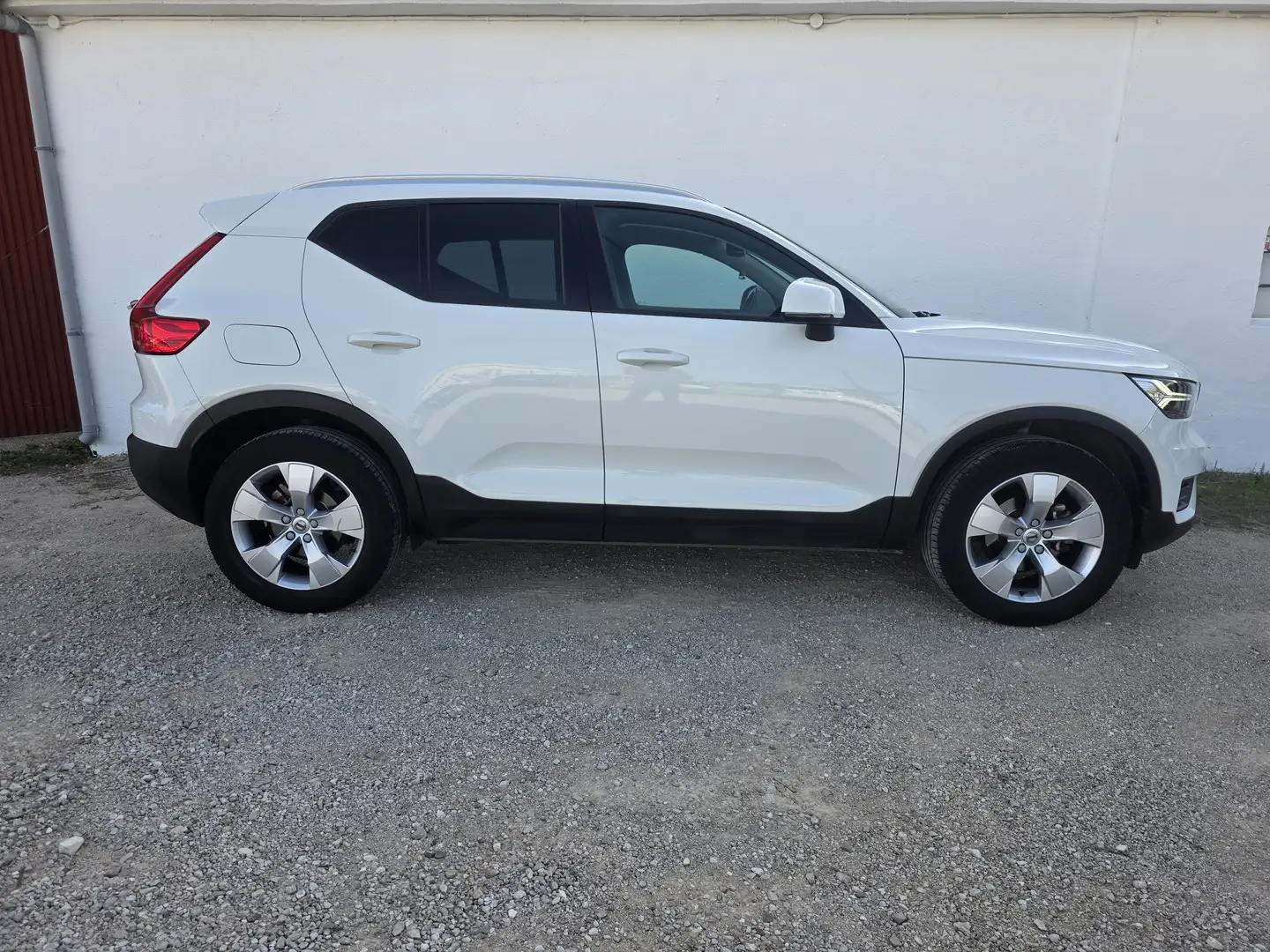 Volvo XC40 XC40 T3 Momentum Premium Edition Momentum Premium Edition Blanco - 1