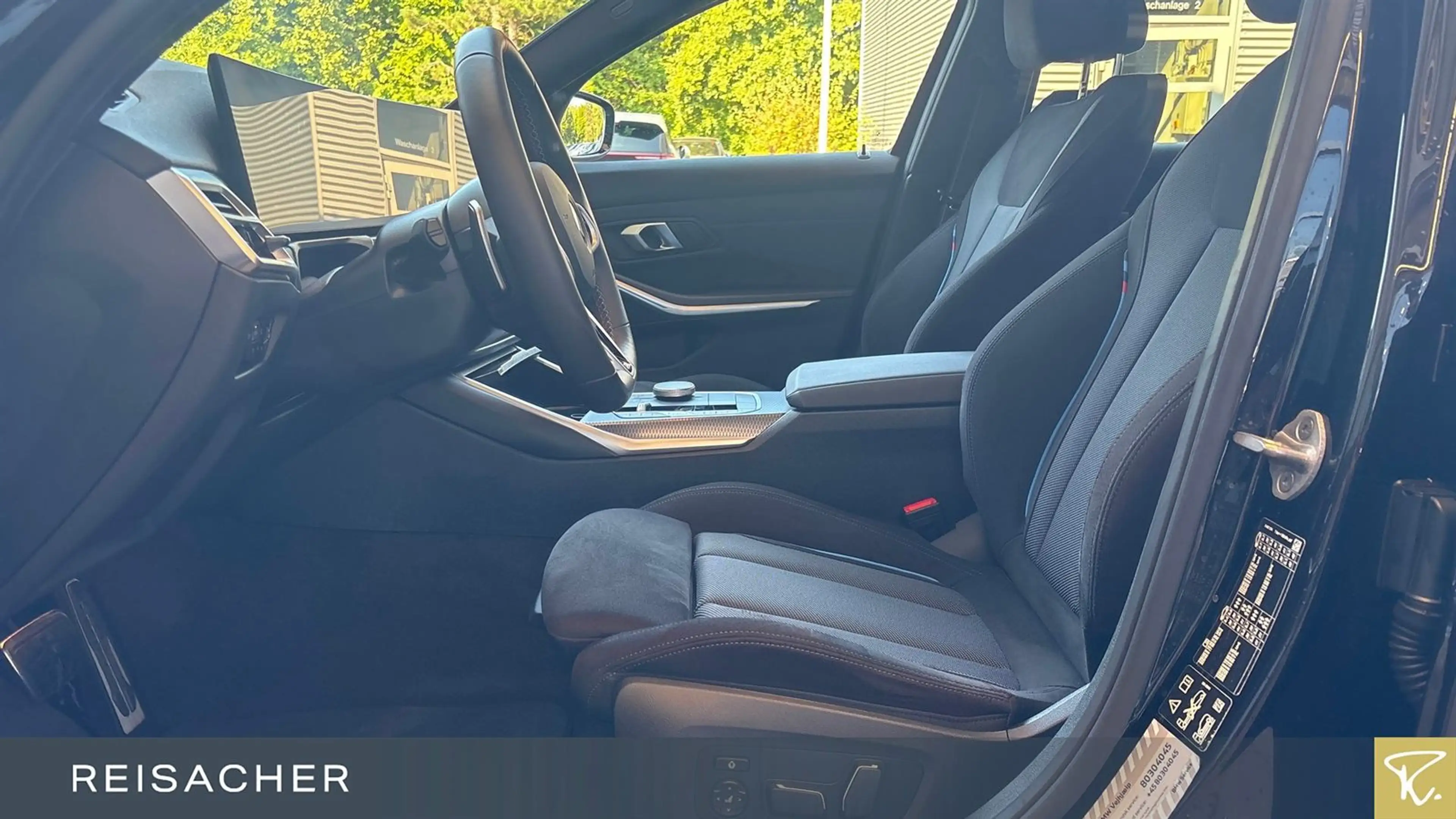 BMW 340 A xDrive Tou M-Sport PRO,Pano,AHK,19" — photo 4