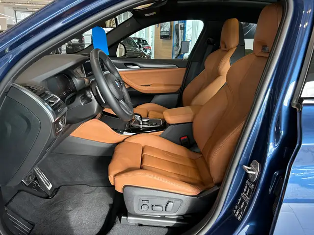 BMW X4 view 13