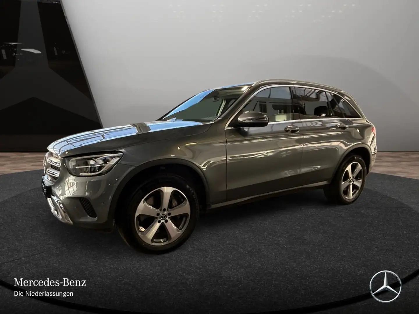 Mercedes-Benz GLC 400 d 4M AHK+LED+KAMERA+SPUR+TOTW+KEYLESS+9G Grau - 2