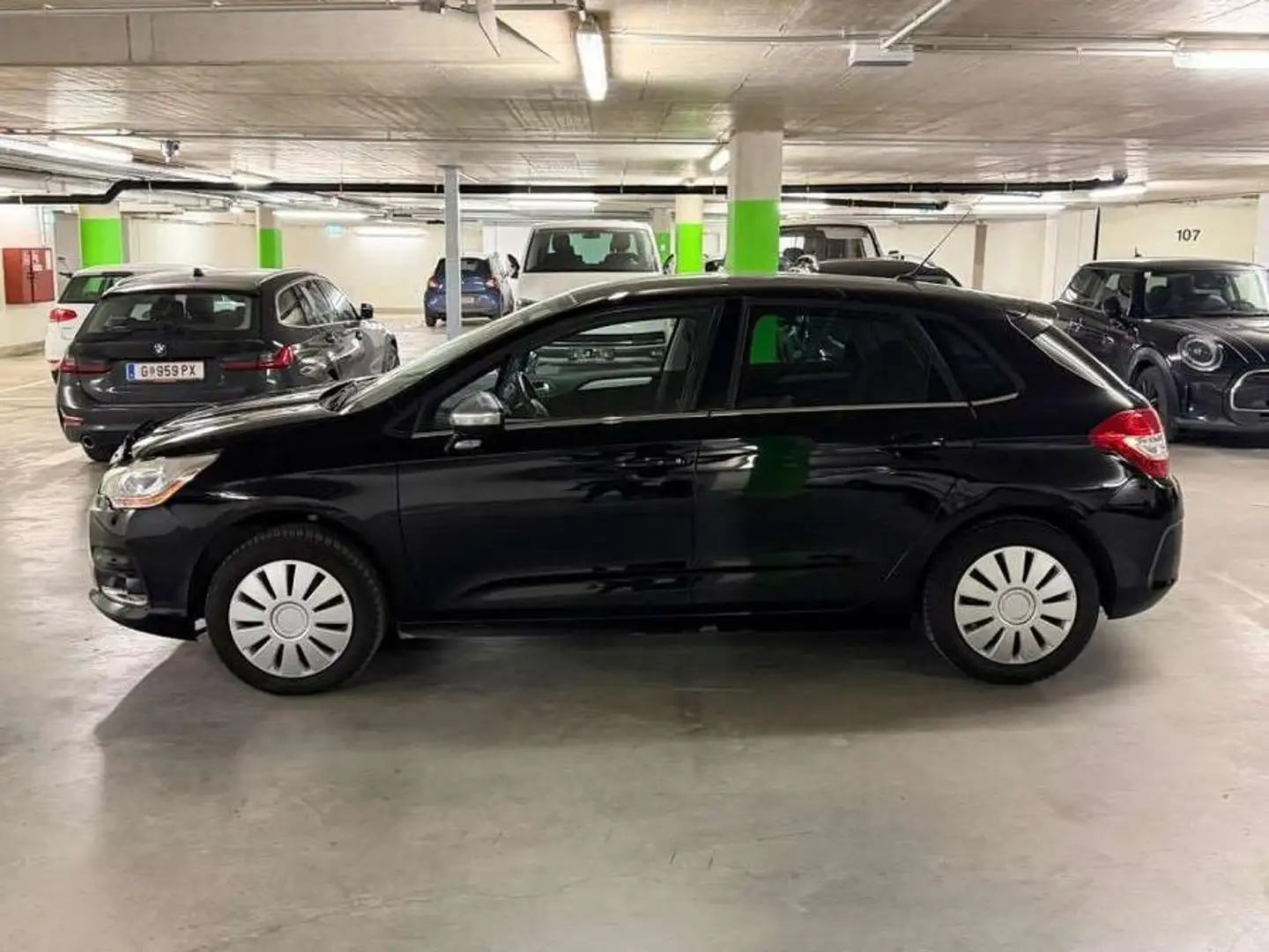 Citroen C4 C4 1,6 VTi 120 Jubiläums Collection Jubiläums Collection Schwarz - 2