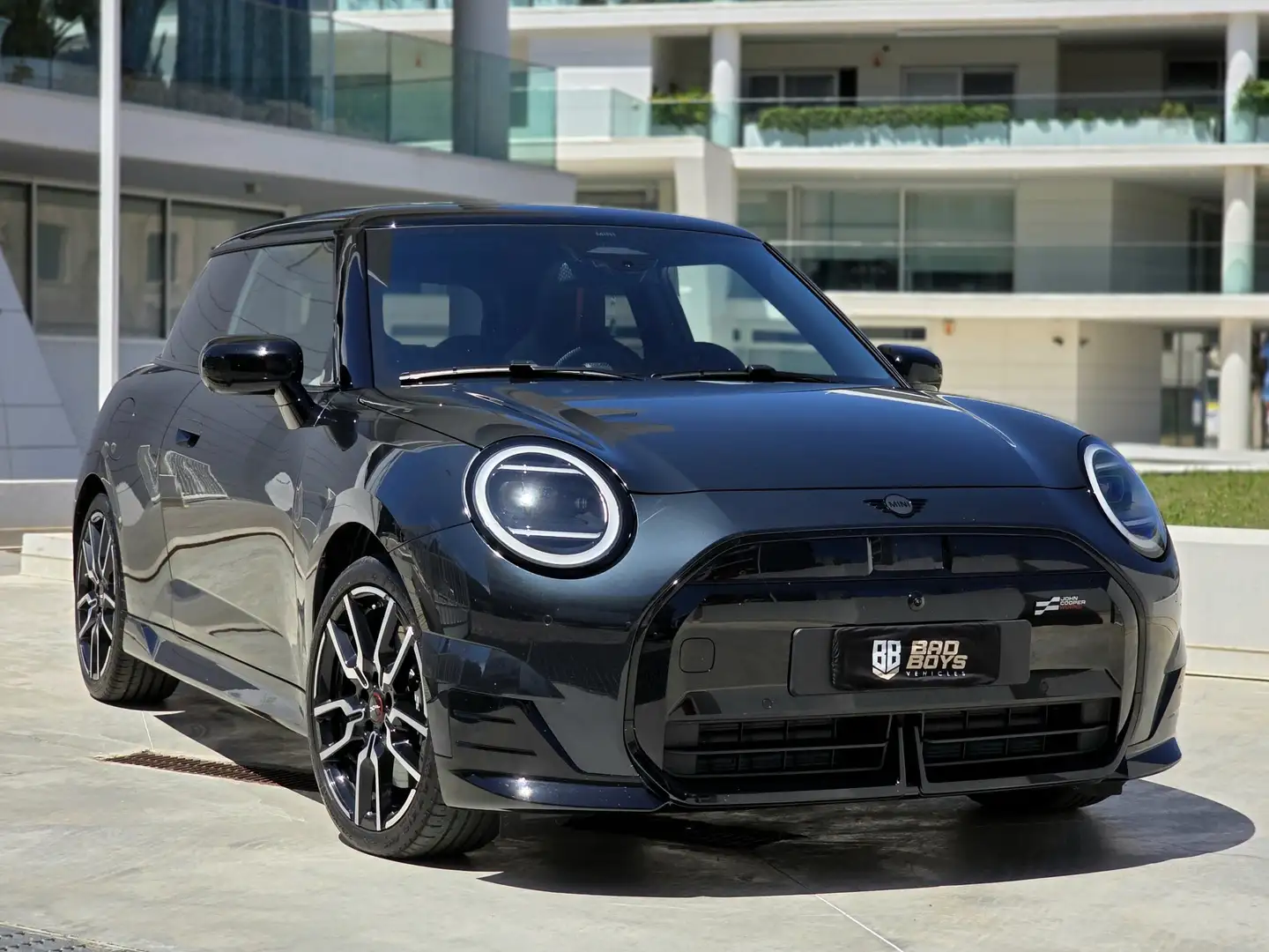 MINI John Cooper Works E SE Jhon Cooper Works Schwarz - 1