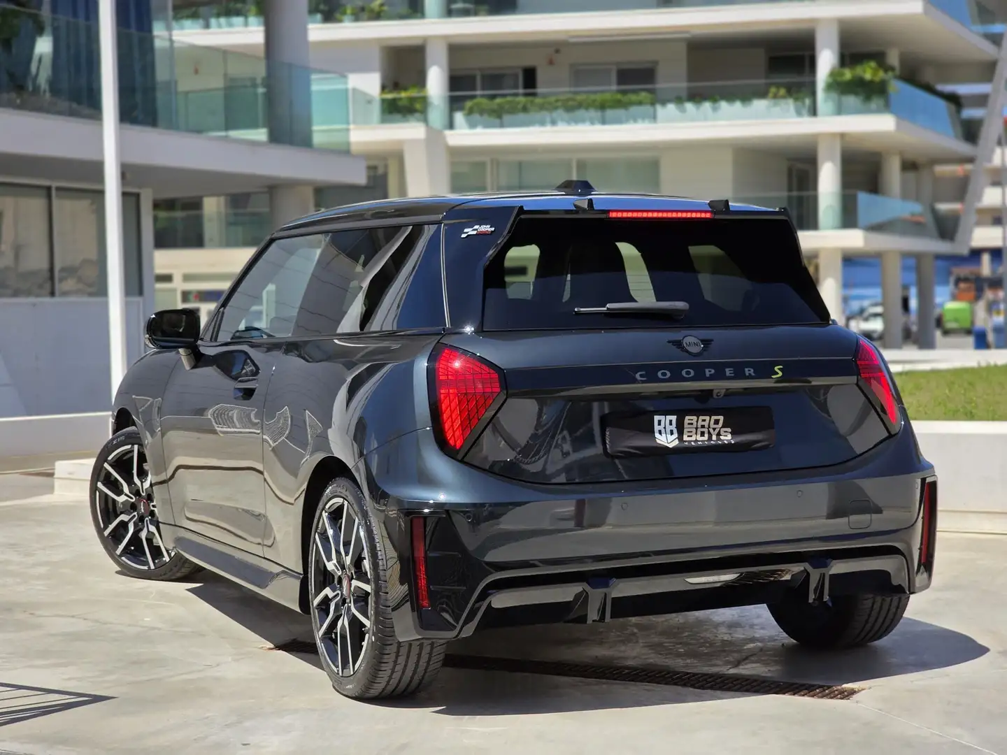 MINI John Cooper Works E SE Jhon Cooper Works XL pack 400 km Autonomia Nero - 1