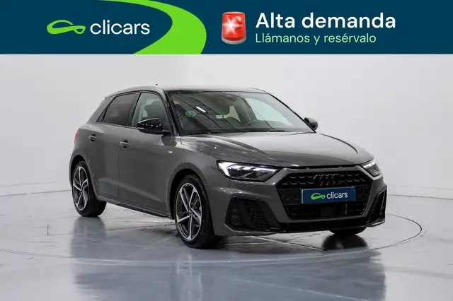 Audi A1 view 3