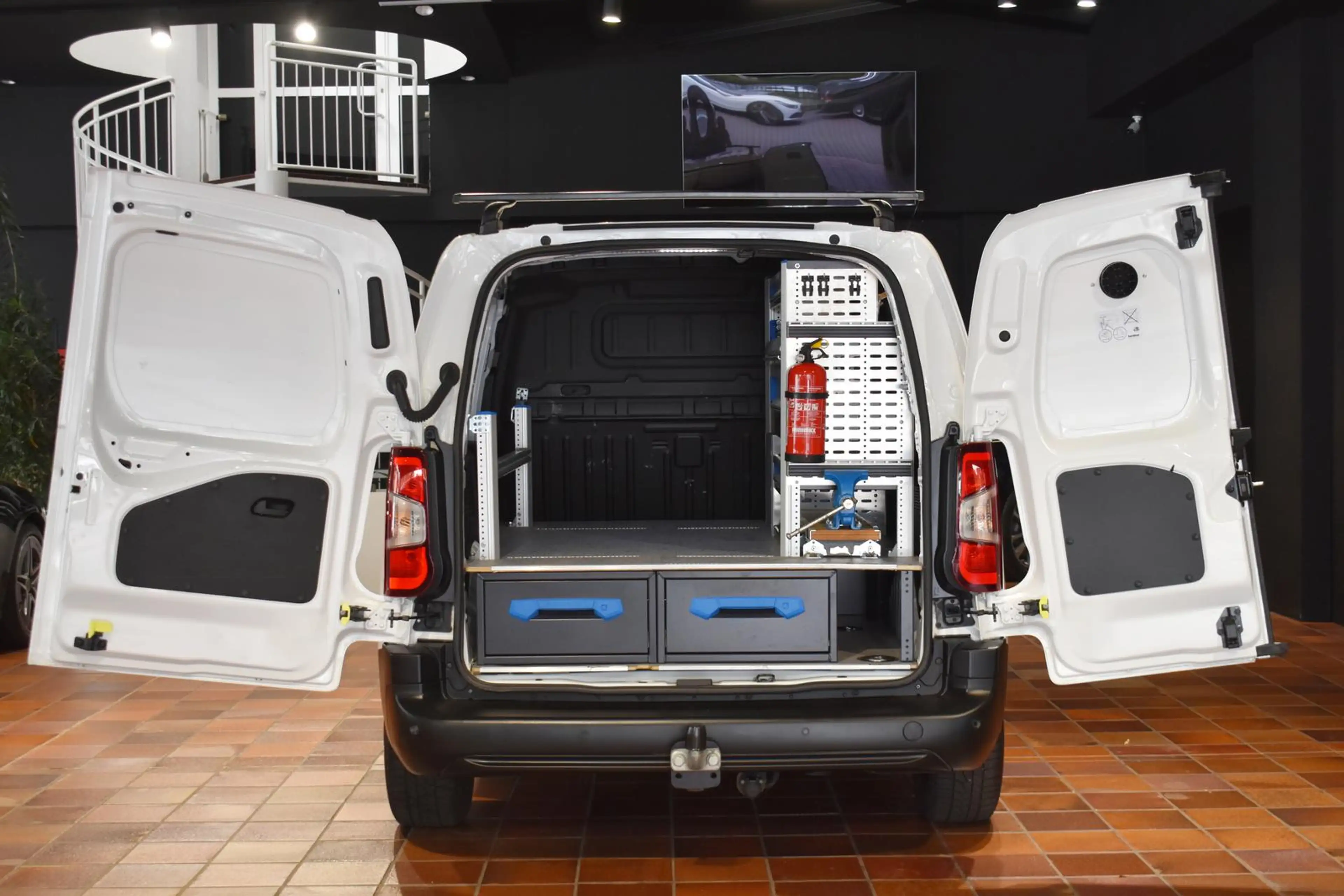 Opel Combo CARGO 1.5 D EDITION SORTIMO-WERKSTATT TEMPOMAT SIT — photo 11