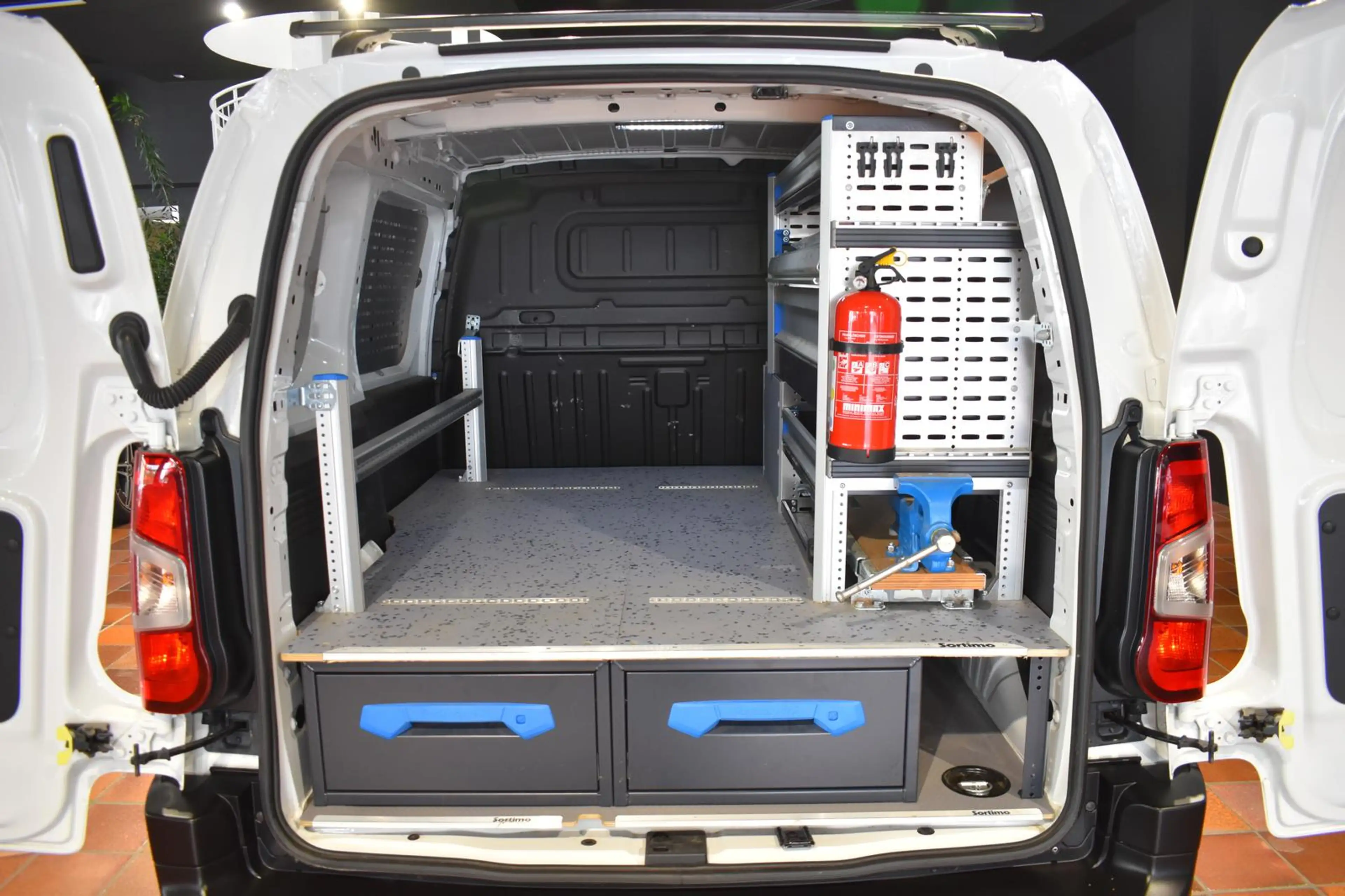 Opel Combo CARGO 1.5 D EDITION SORTIMO-WERKSTATT TEMPOMAT SIT — photo 12
