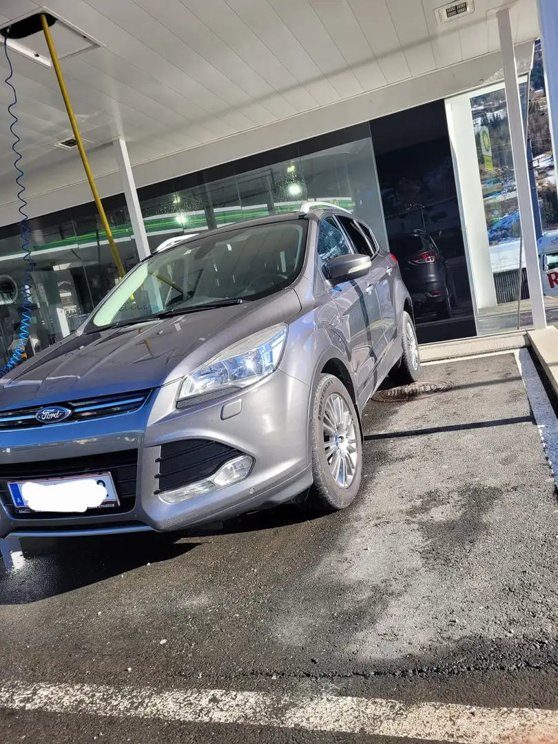 Ford Kuga 2.0 TDCi 4x4 Titanium - 1
