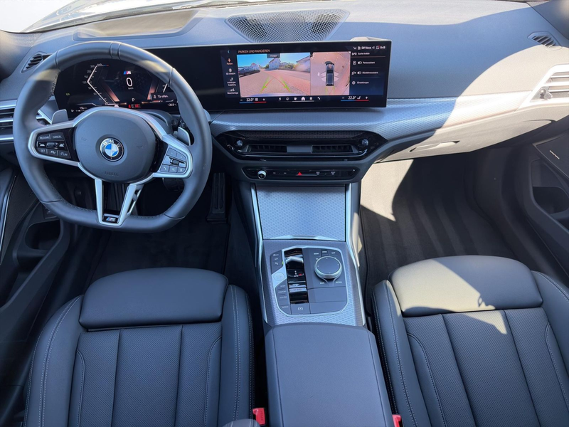 BMW 320 d xDrive Touring M Sport PRO 19" eAHK Head... — photo 10