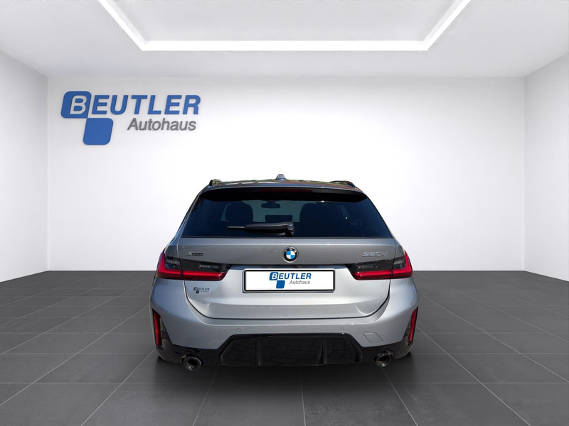 BMW 320 d xDrive Touring M Sport PRO 19" eAHK Head... — photo 5