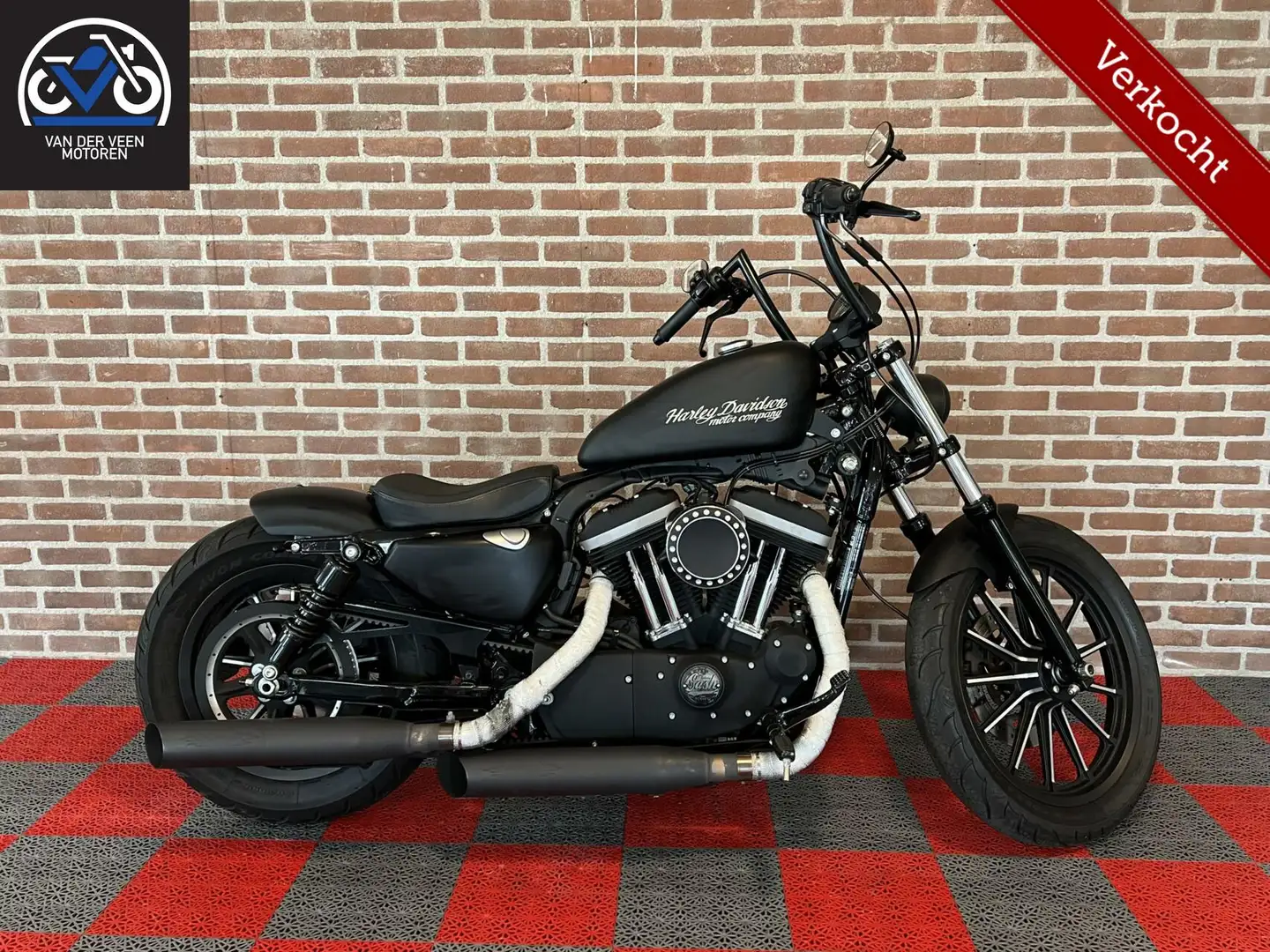 Harley-Davidson Sportster XL 883 883N Iron Negro - 2
