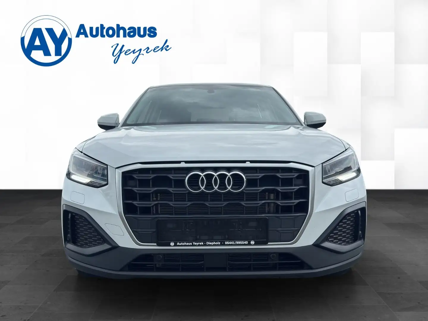Audi Q2 30 TFSI *NAV*SHZ*CAM*Keyless*App* Weiß - 2