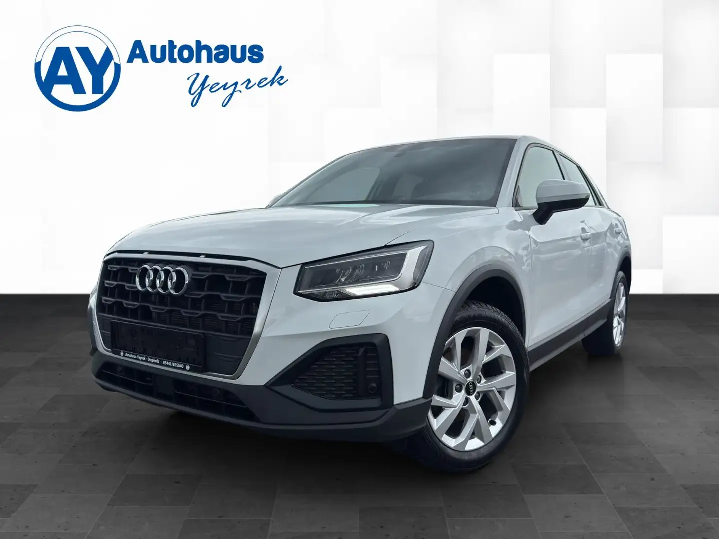 Audi Q2 30 TFSI *NAV*SHZ*CAM*Keyless*App* Weiß - 1