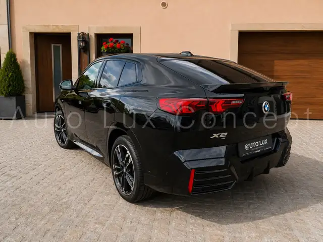 BMW X2 view 4