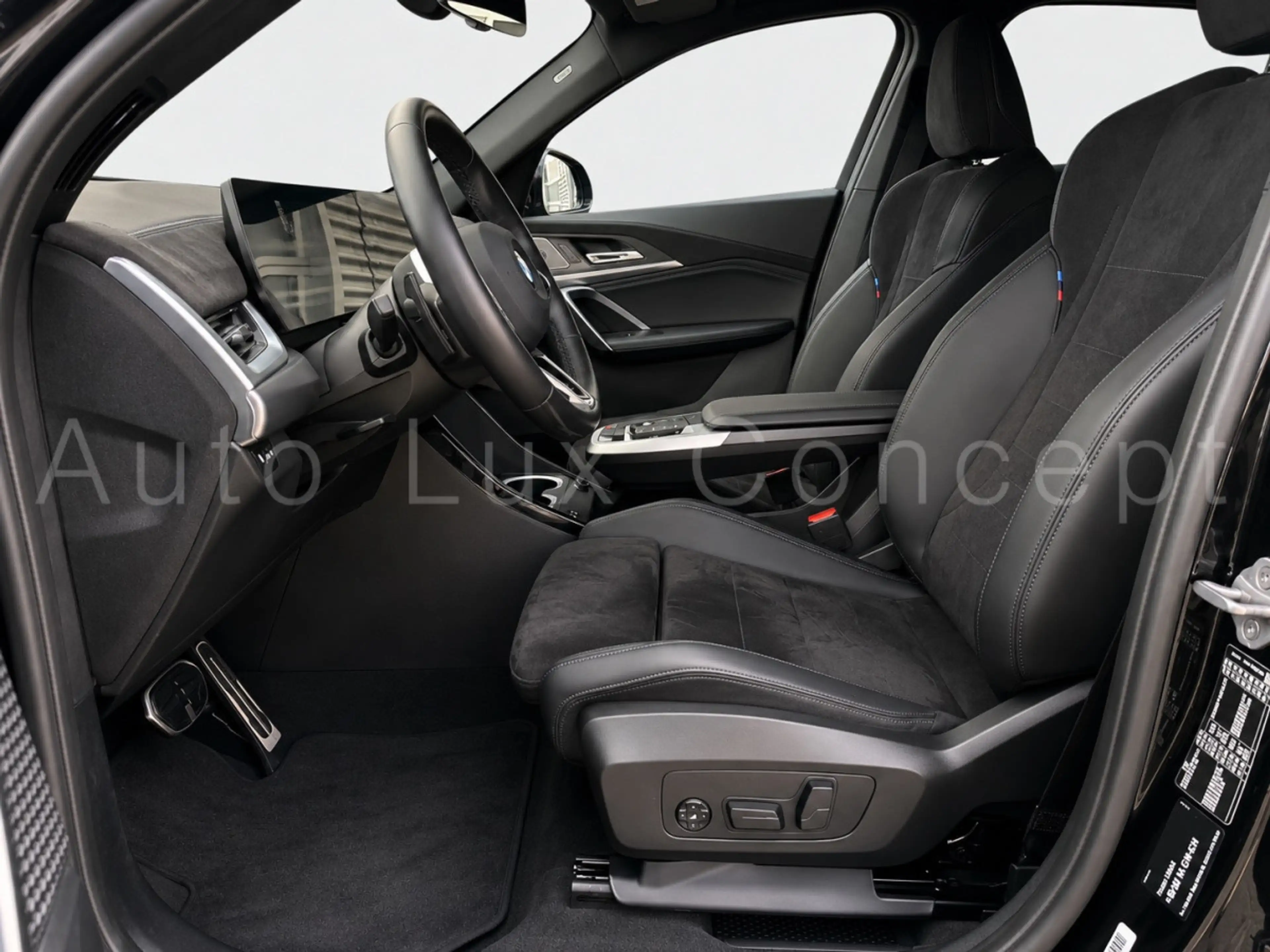 BMW X2 sDrive20d M Sport/Pano/AHK/eSitze/360°/Harman — photo 6