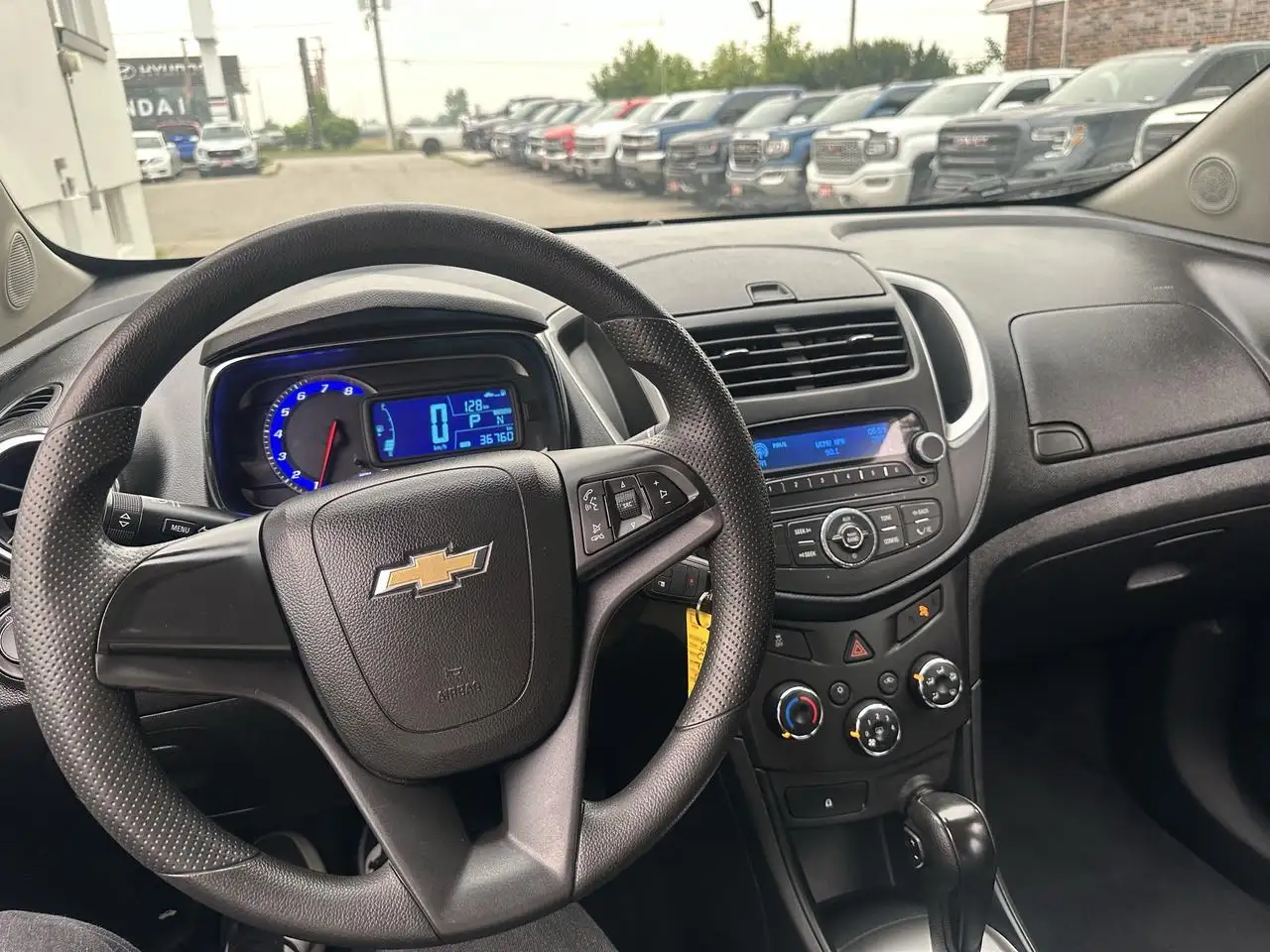 Chevrolet Trax photo Chevrolet Trax