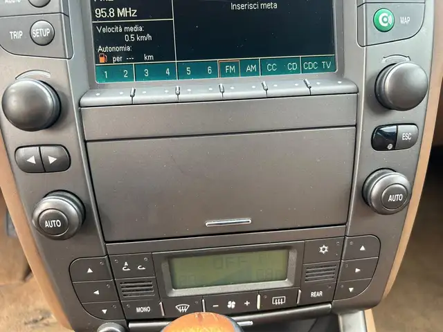 Lancia Thesis view 12