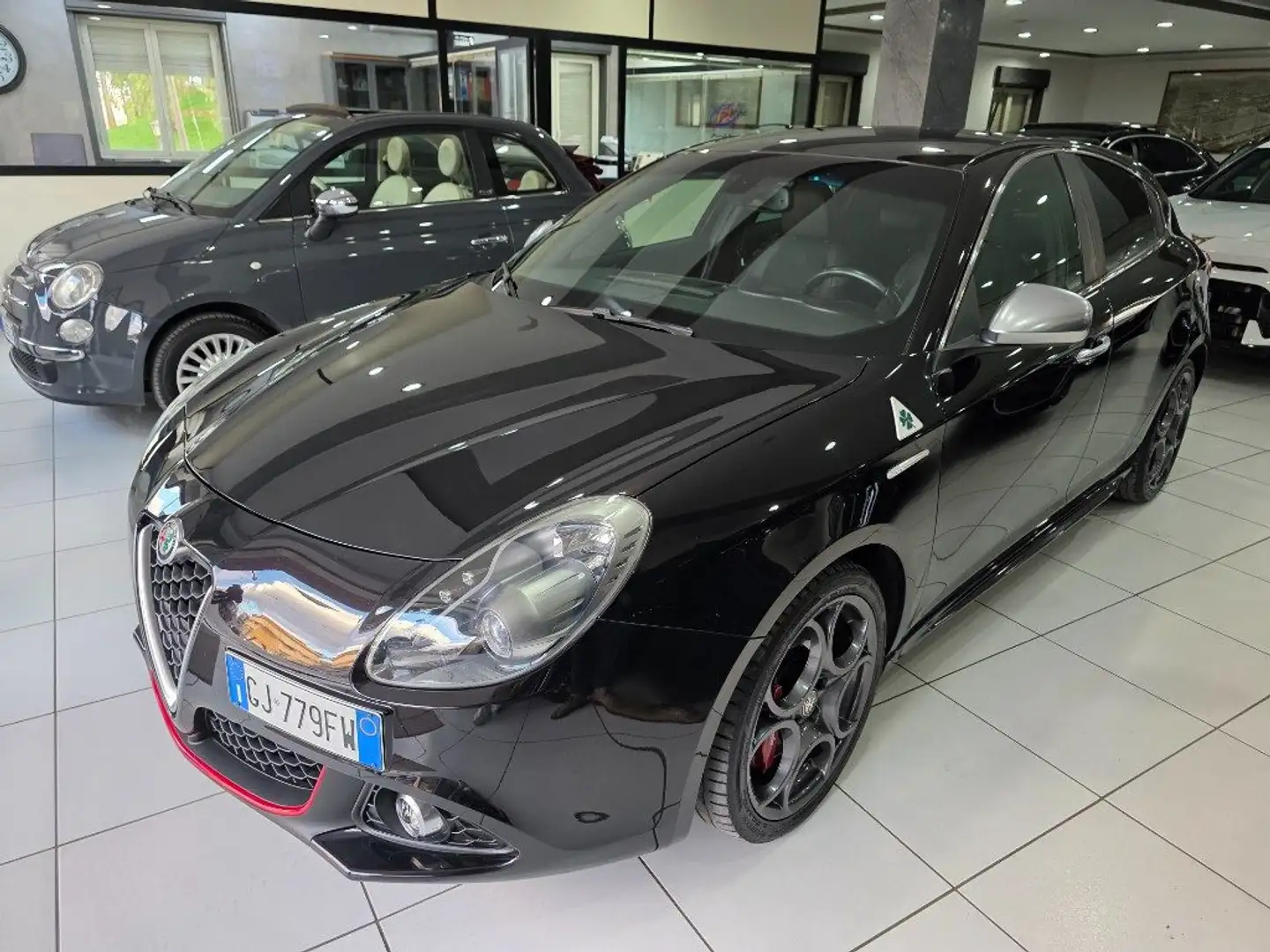 Alfa Romeo Giulietta 1750 TBi 235CV Quadrifoglio Verde Pelle Gris - 1