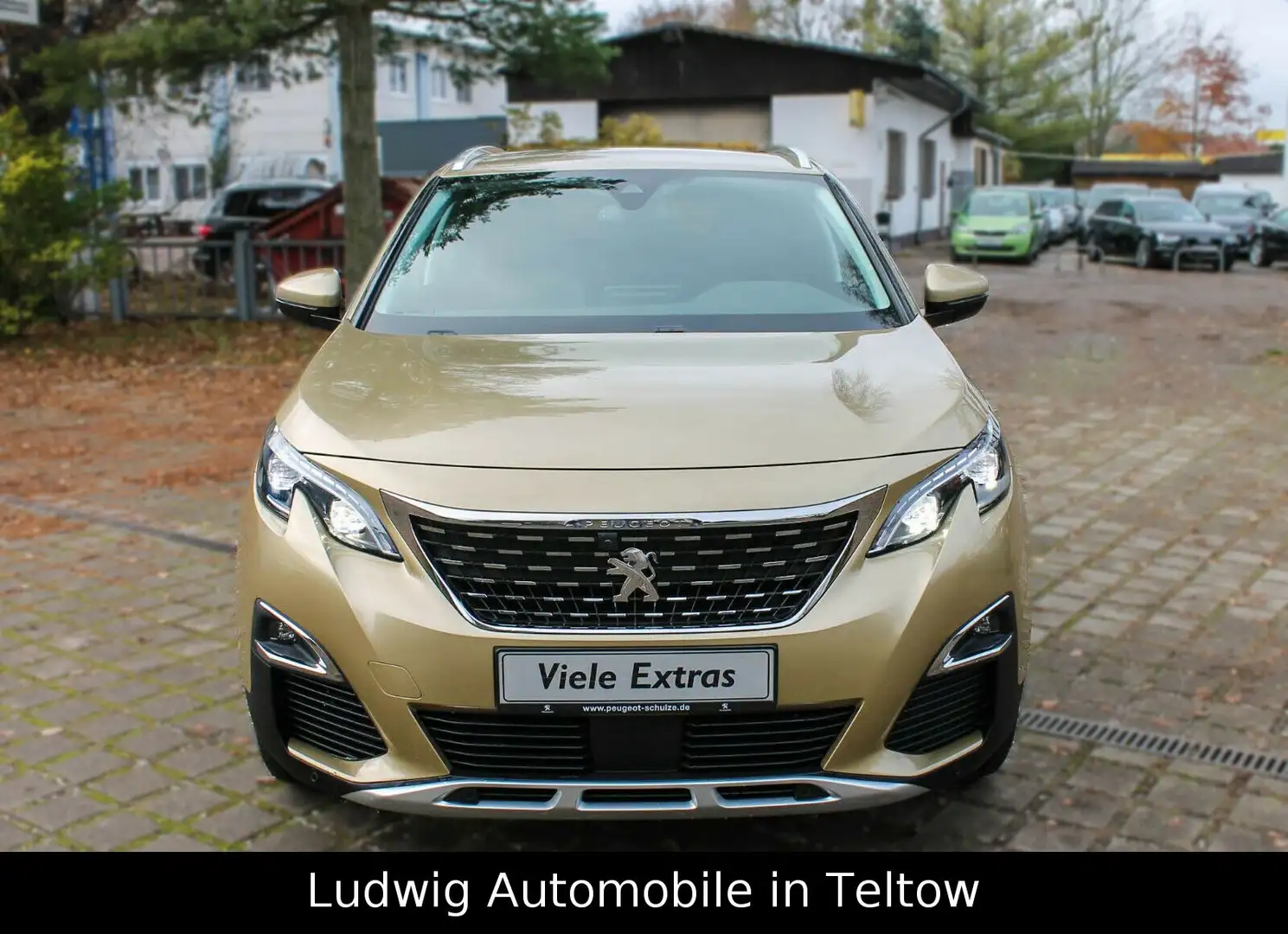Peugeot 3008 Allure Pure Tech 130 Navi*SHZ*Kamera*Led Beige - 2