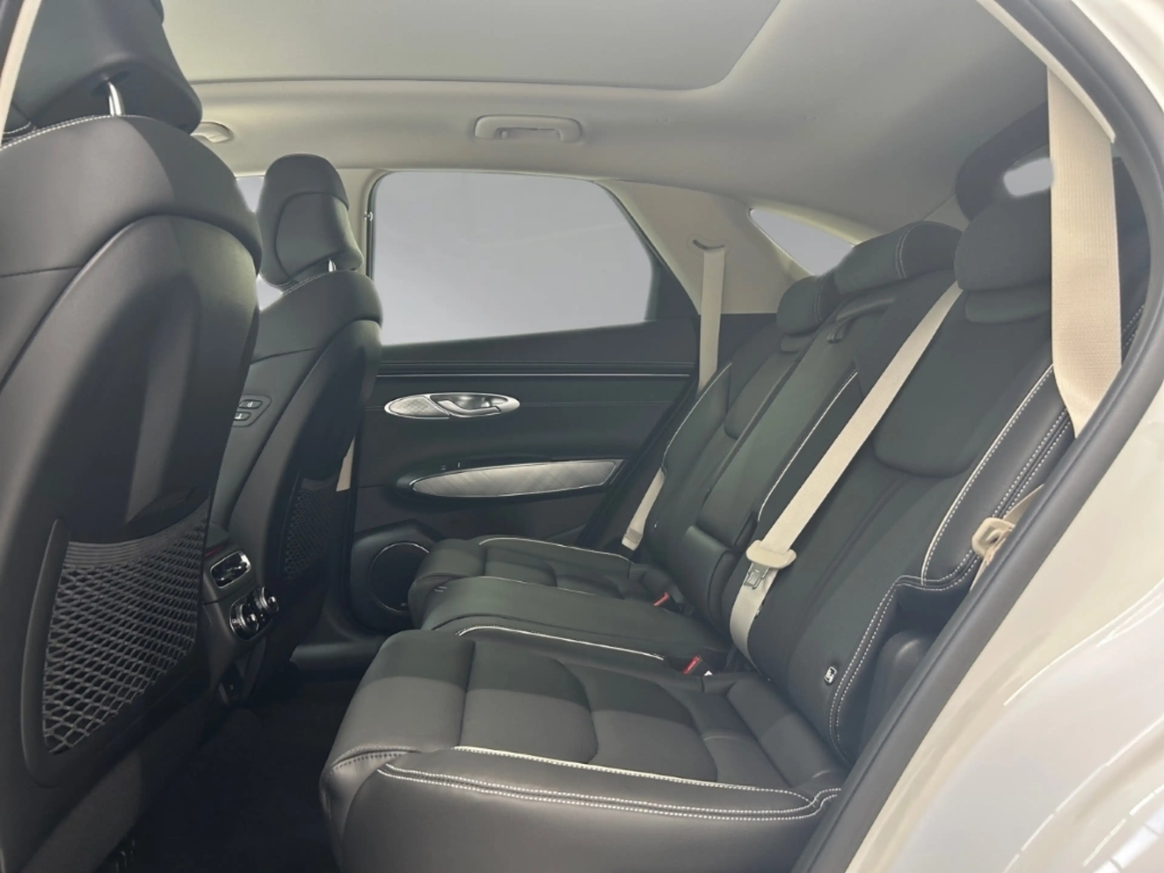 Genesis GV70 Sport Electrified 4WD AD El. Panodach Leder Memory — photo 14