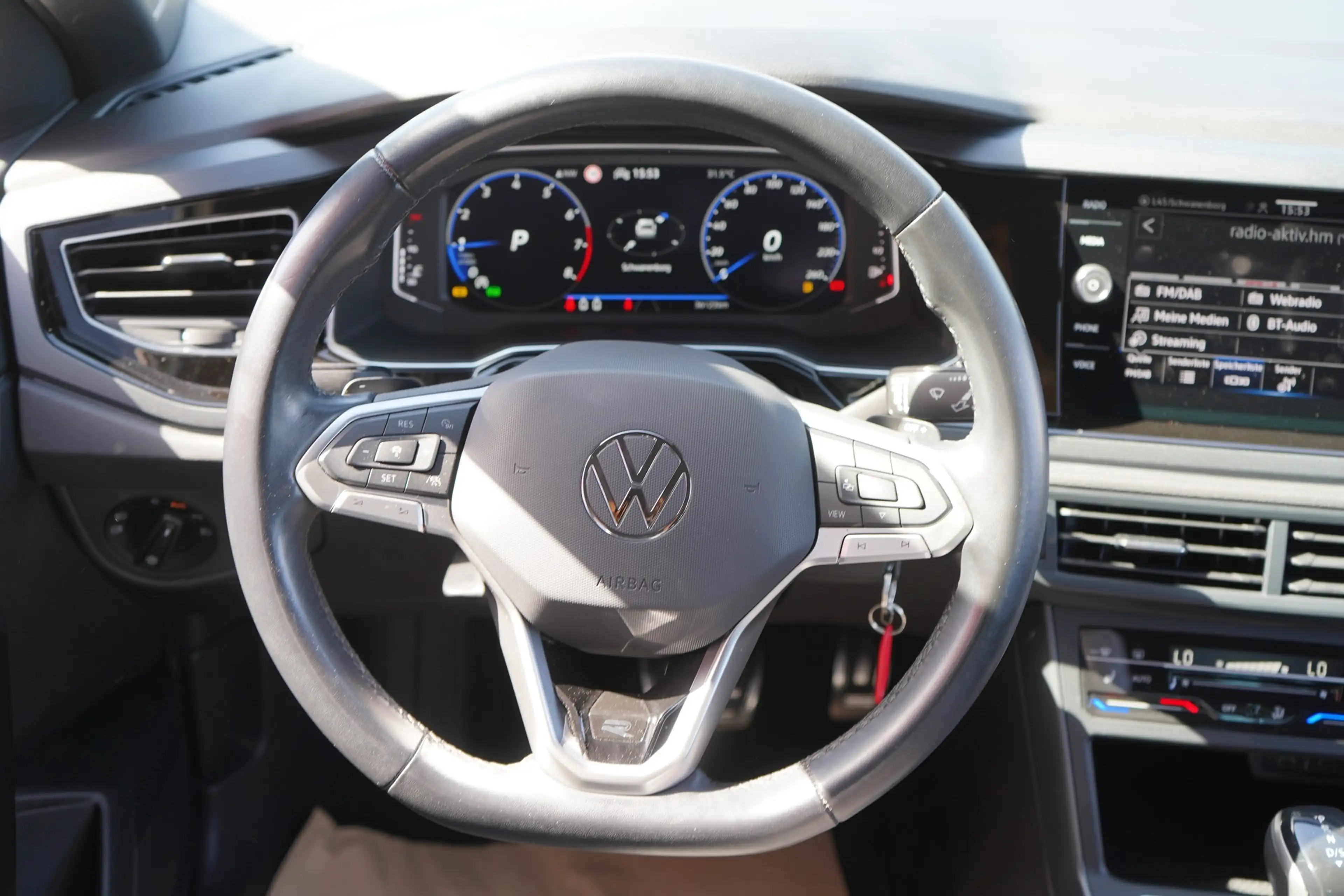 Volkswagen Taigo 1.5 16V TSI R-Line DSG ACC App Connect DAB — photo 20