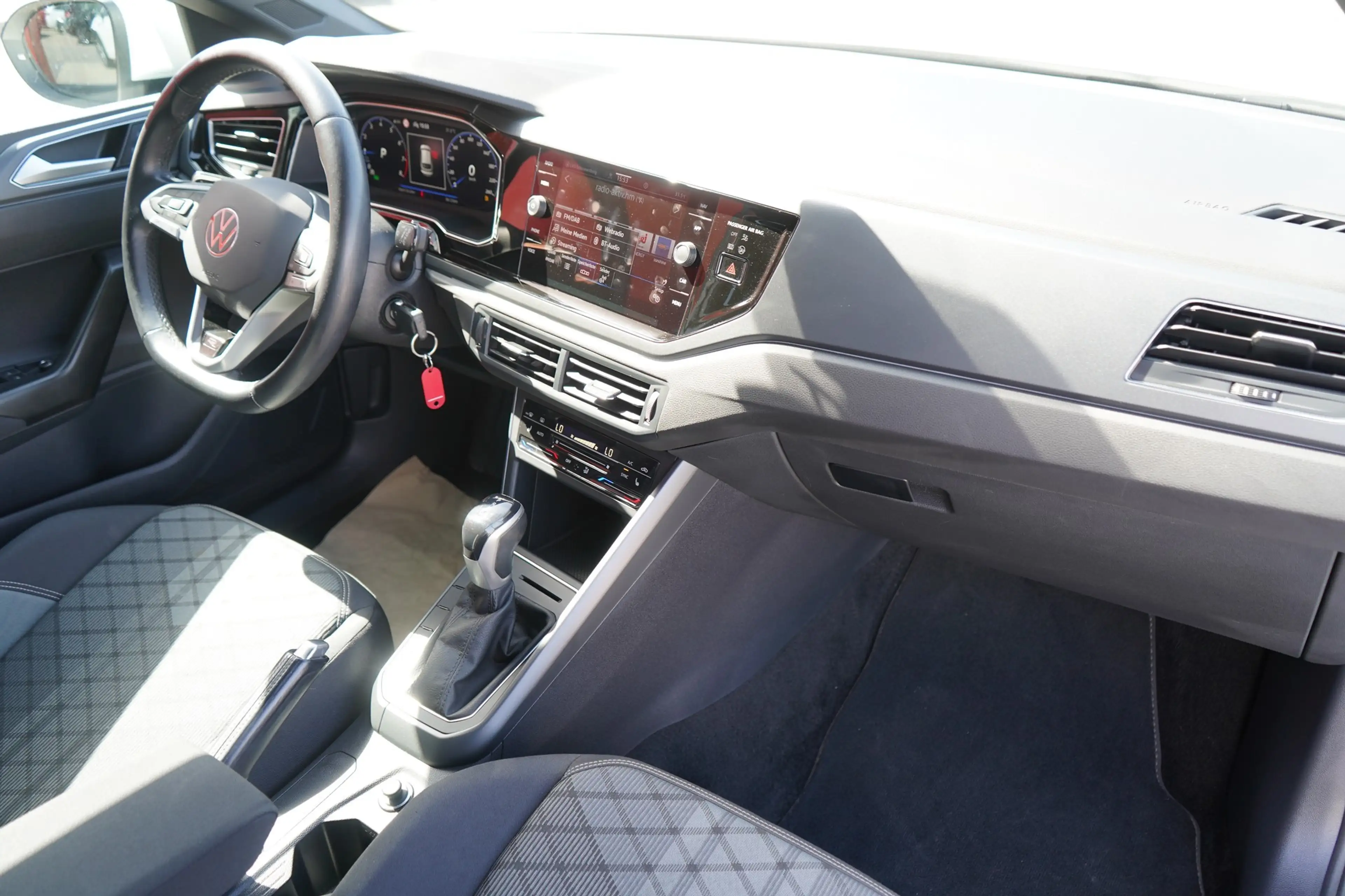 Volkswagen Taigo 1.5 16V TSI R-Line DSG ACC App Connect DAB — photo 26