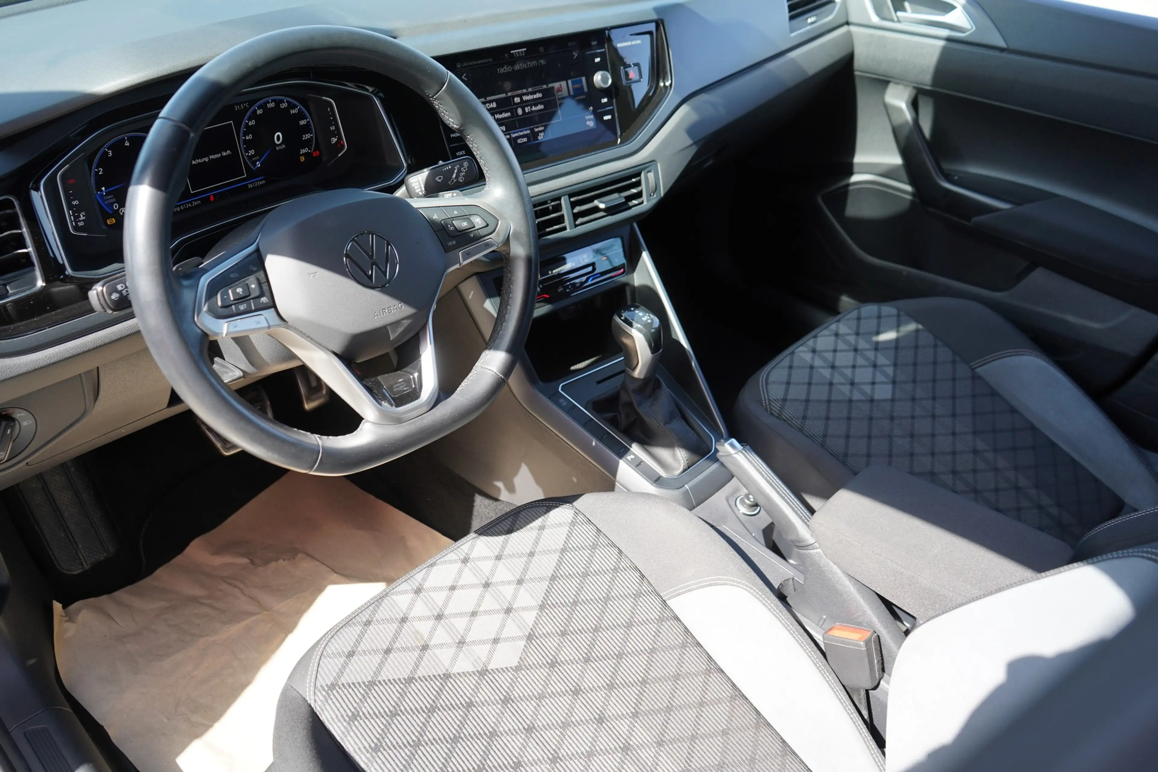 Volkswagen Taigo 1.5 16V TSI R-Line DSG ACC App Connect DAB — photo 8