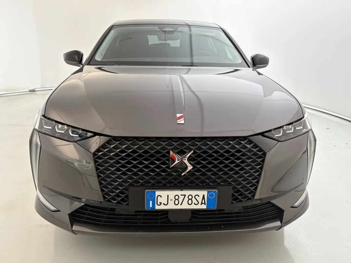 DS Automobiles DS 4 1.2 PureTech Performance Line Grigio - 2
