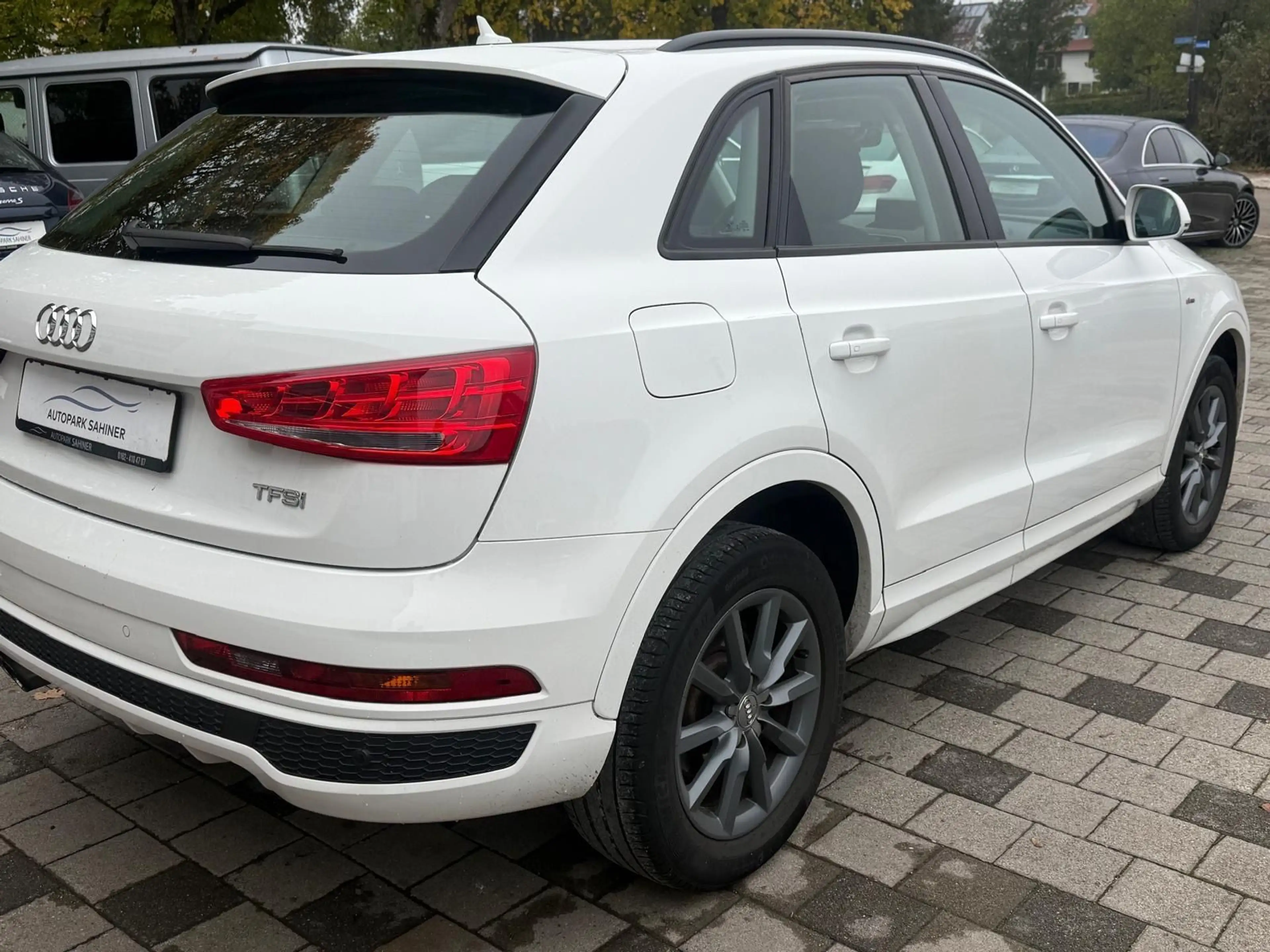 Audi Q3 S LINE*PDC*KLIMA*PDC*KLIMA*XENON* — photo 11