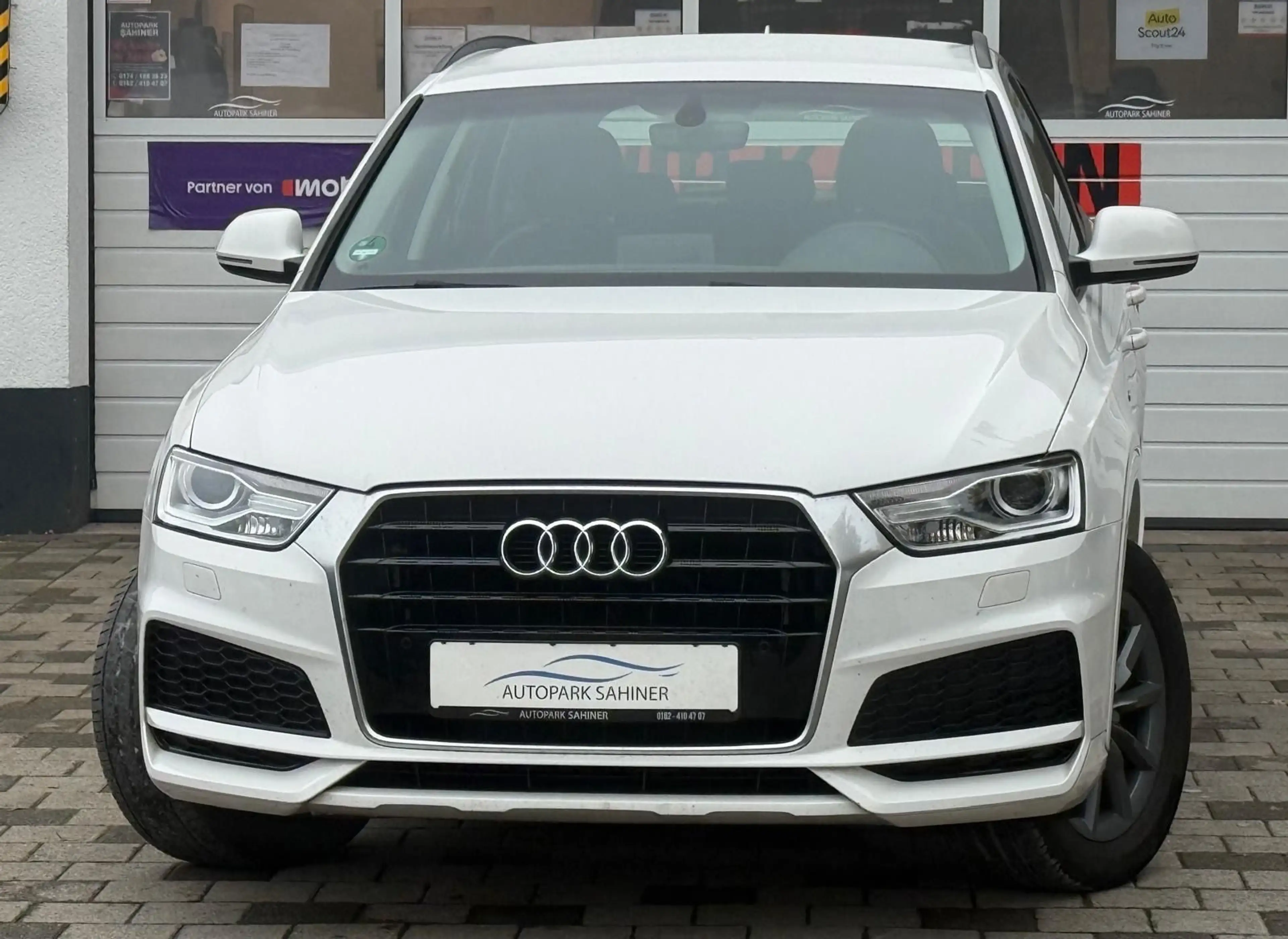 Audi Q3 S LINE*PDC*KLIMA*PDC*KLIMA*XENON*