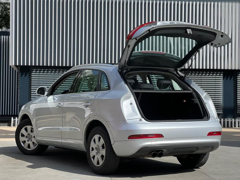Audi Q3 AUTOMATIQUE / QUATTRO / ESSENCE / PANORAMIQUE — photo 8