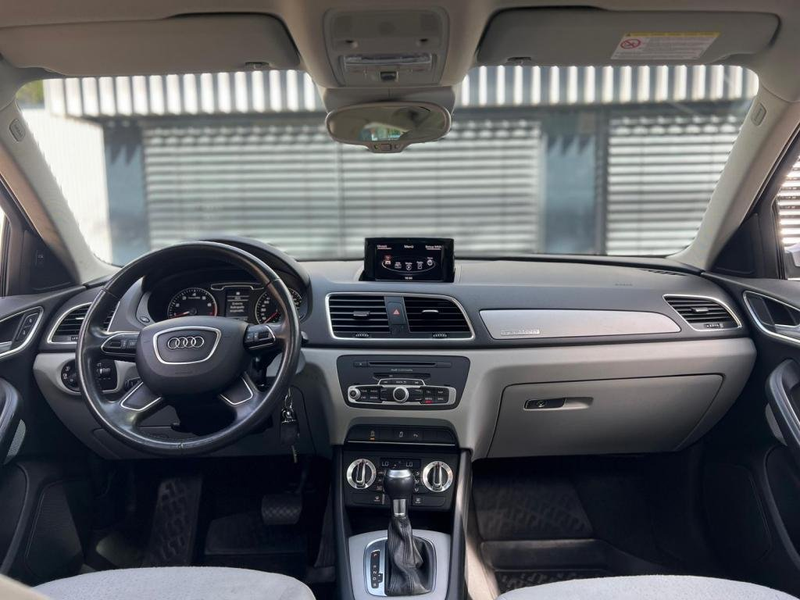 Audi Q3 AUTOMATIQUE / QUATTRO / ESSENCE / PANORAMIQUE — photo 10